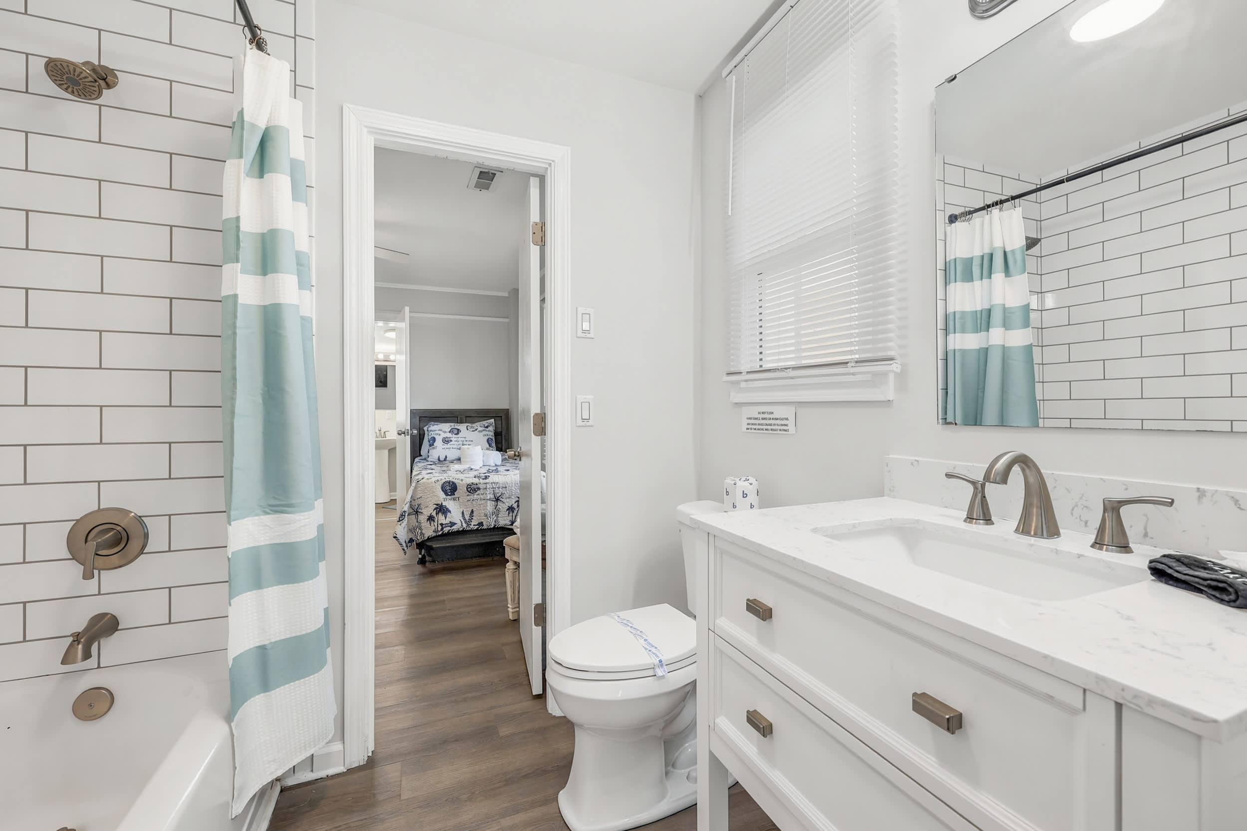 Wavecrest Grand with Pool Great for Groups