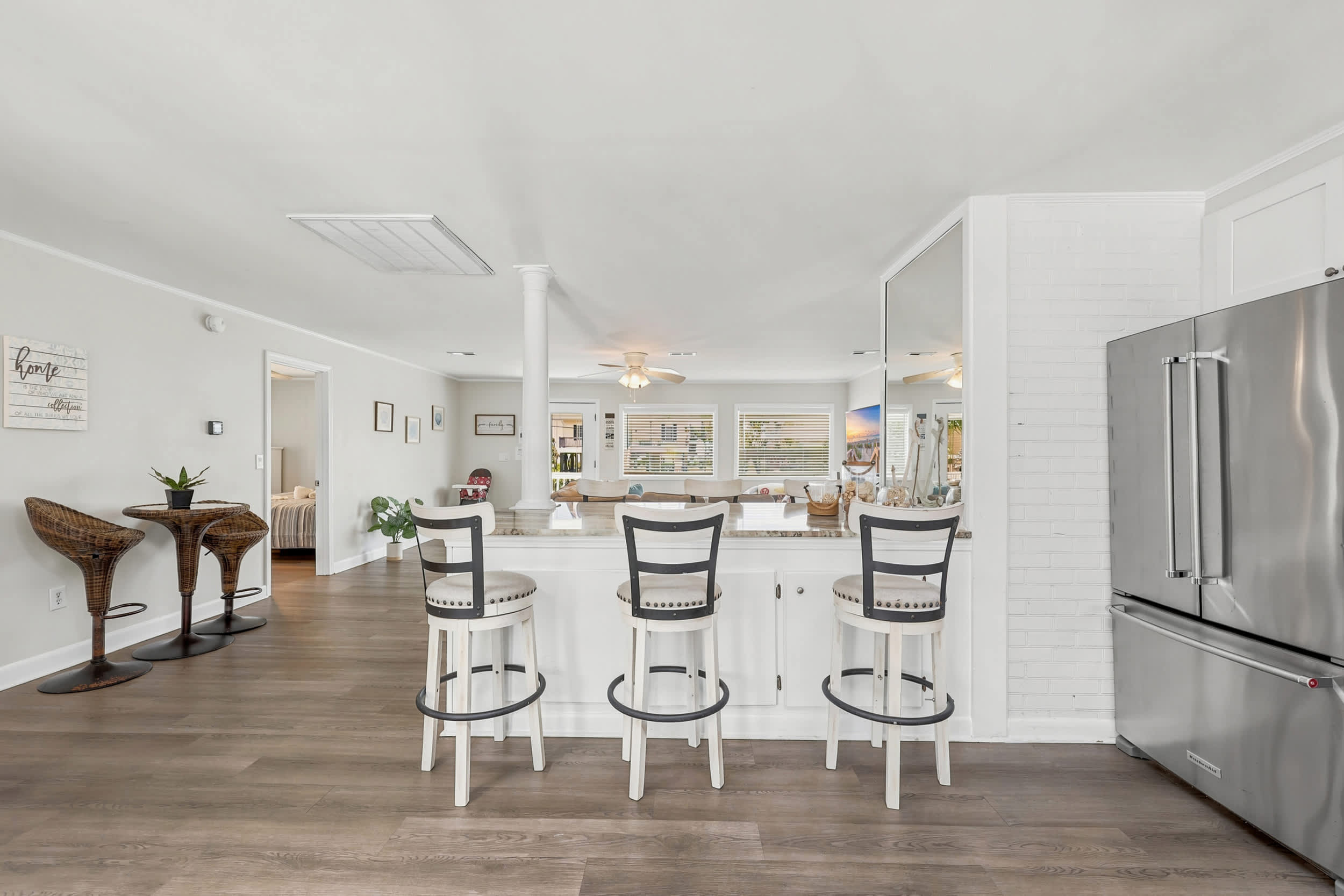 2 Kitchens