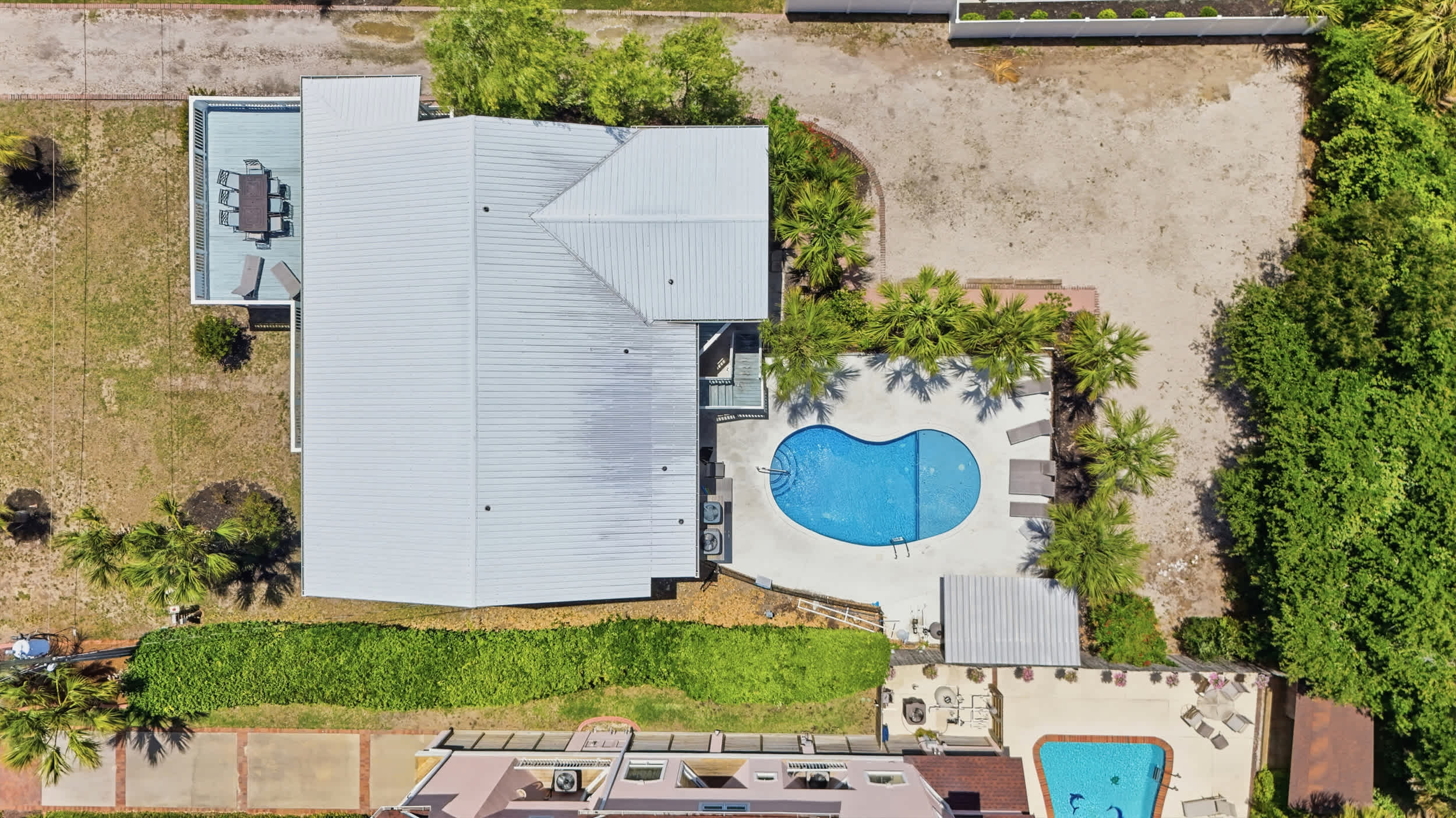 Wavecrest Grand with Pool Great for Groups