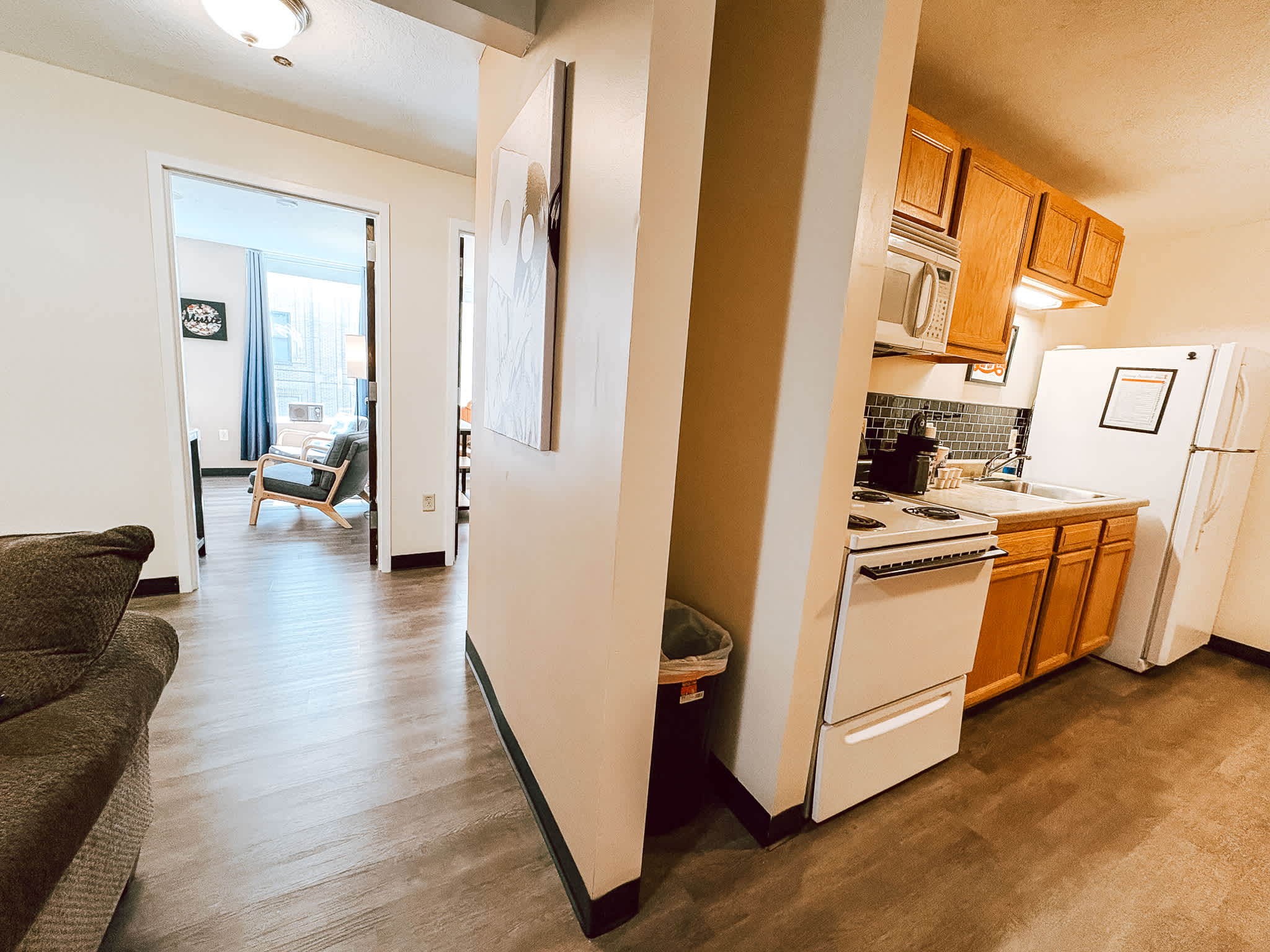 7 Beds Downtown Apt | 2BR 2BA | Large Groups
