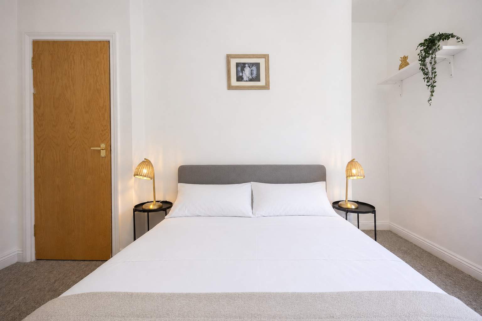 Brighton for 10 | Minutes from the Beach | Central in Grande Parade BN2 9QA - Property image 15 - VivreStays