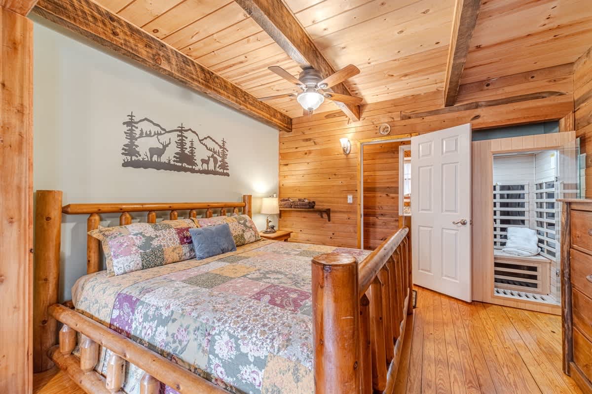 BLUE CREEK SHOALS | HOT TUB, SAUNA, & GAME ROOM