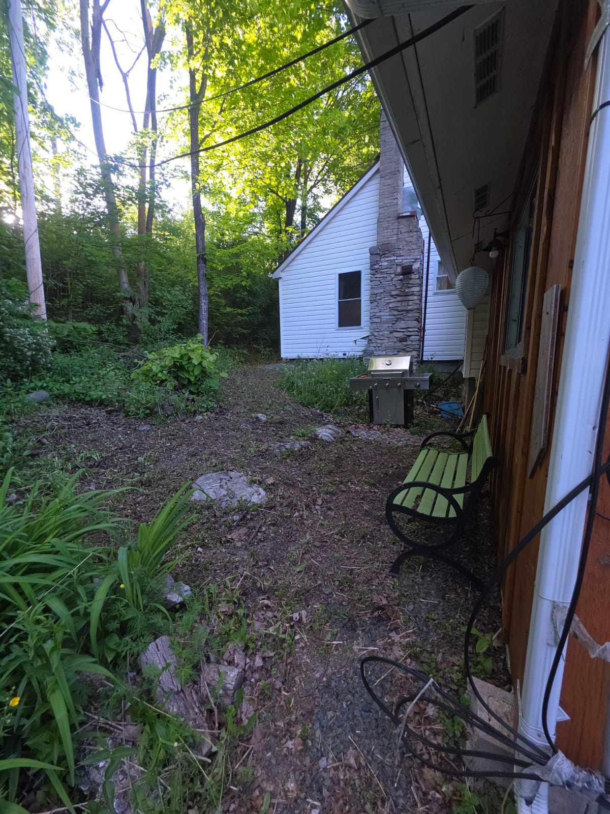 #01 Marmora 2-bdr cottage