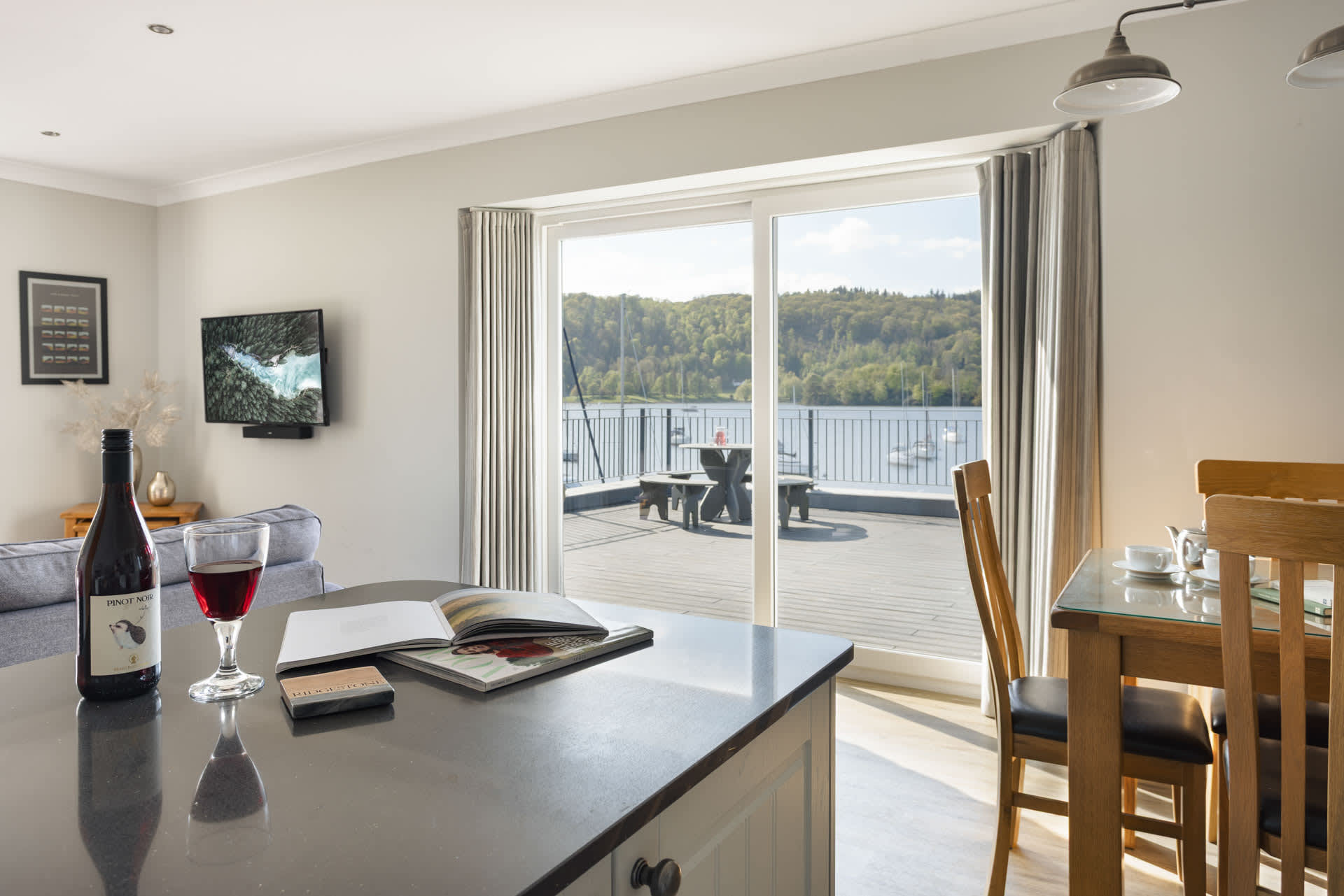 Mereside Apartment | Ridgestone