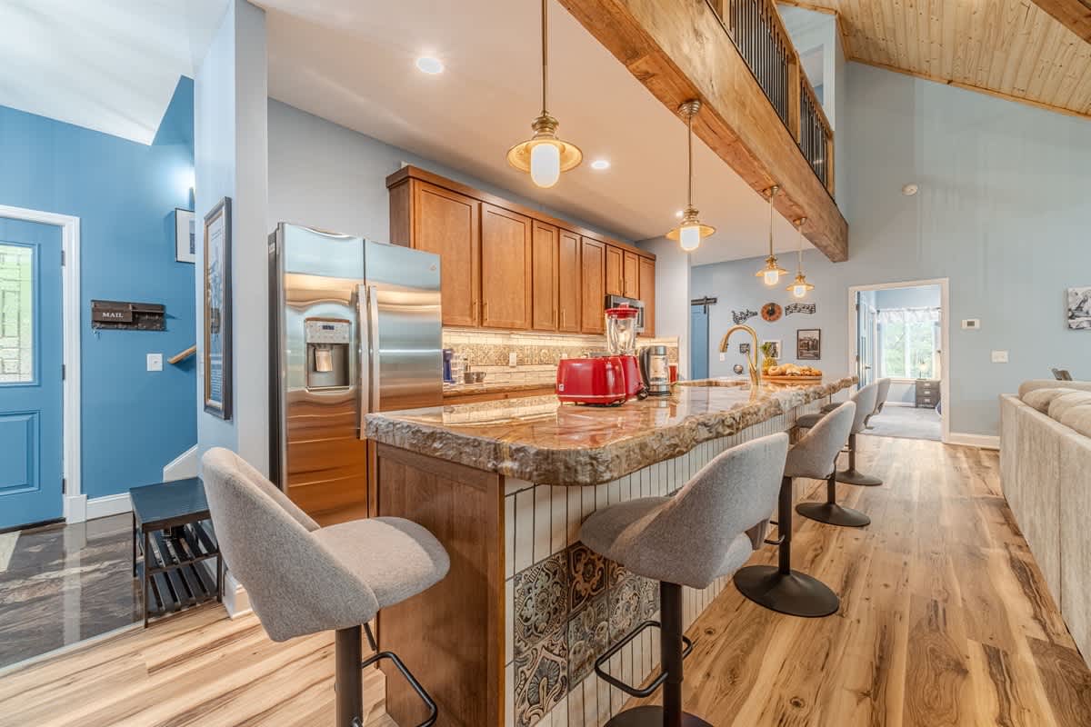 HOUSE OF BLUES | LUXURY GOLF/MOUNTAIN RETREAT