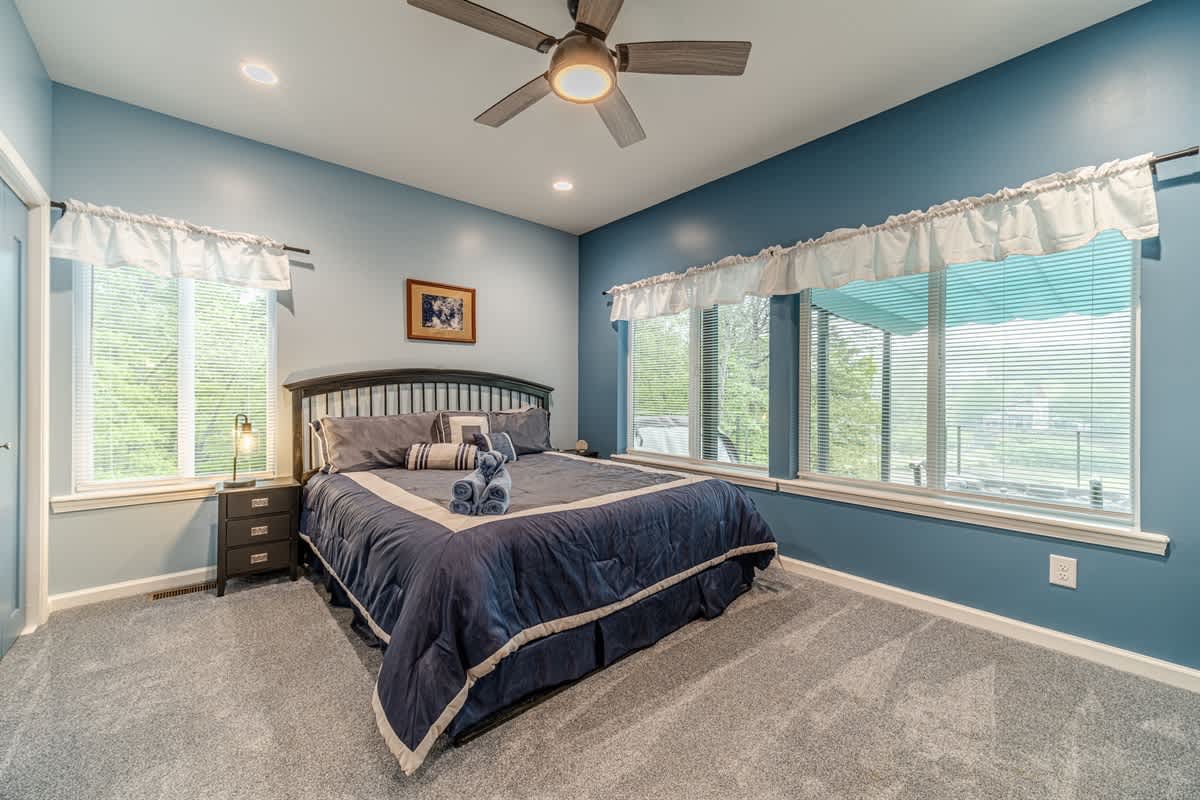 HOUSE OF BLUES | LUXURY GOLF/MOUNTAIN RETREAT