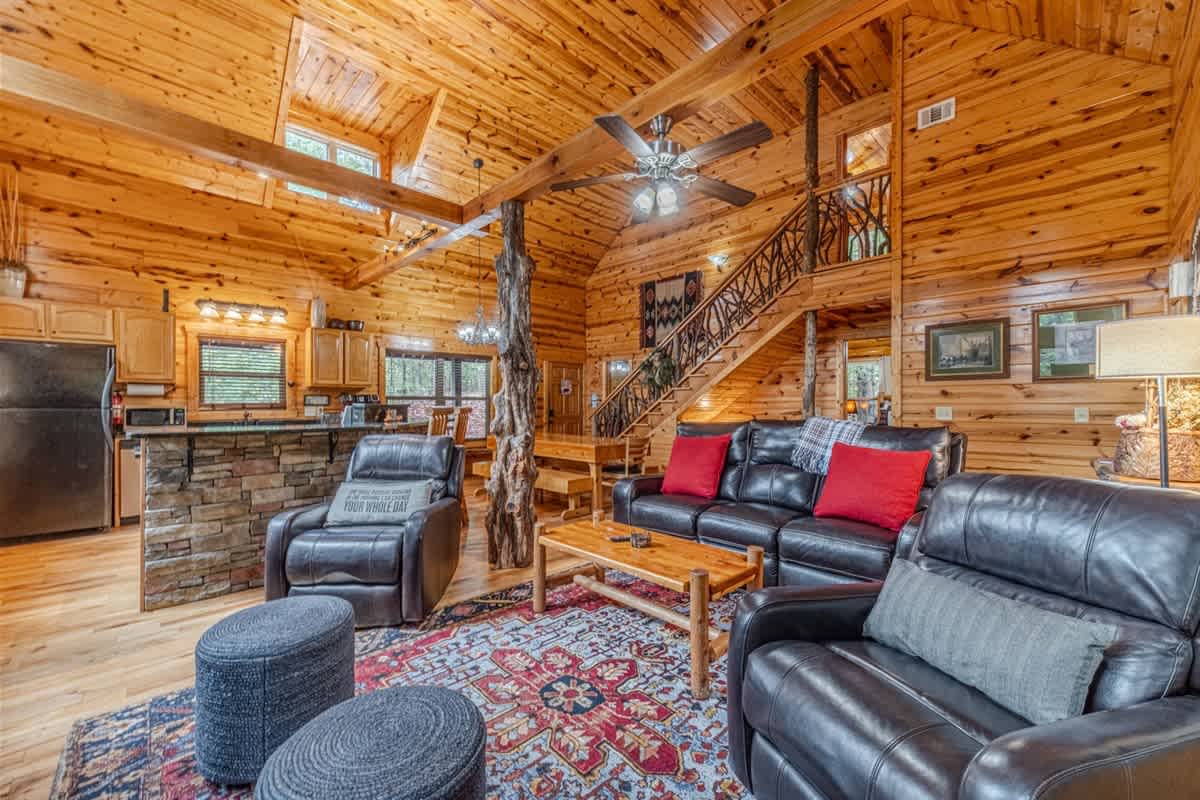 FROHE HUTTE l PRIVATE LUXURY GETAWAY & GAME ROOM