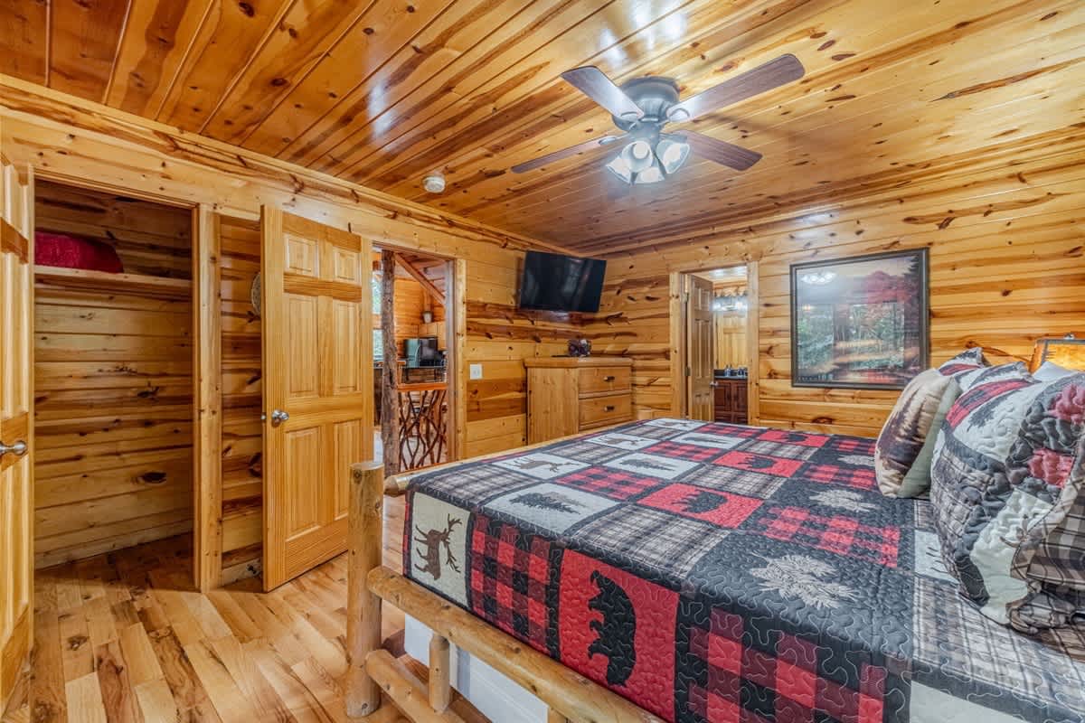 FROHE HUTTE l PRIVATE LUXURY GETAWAY & GAME ROOM