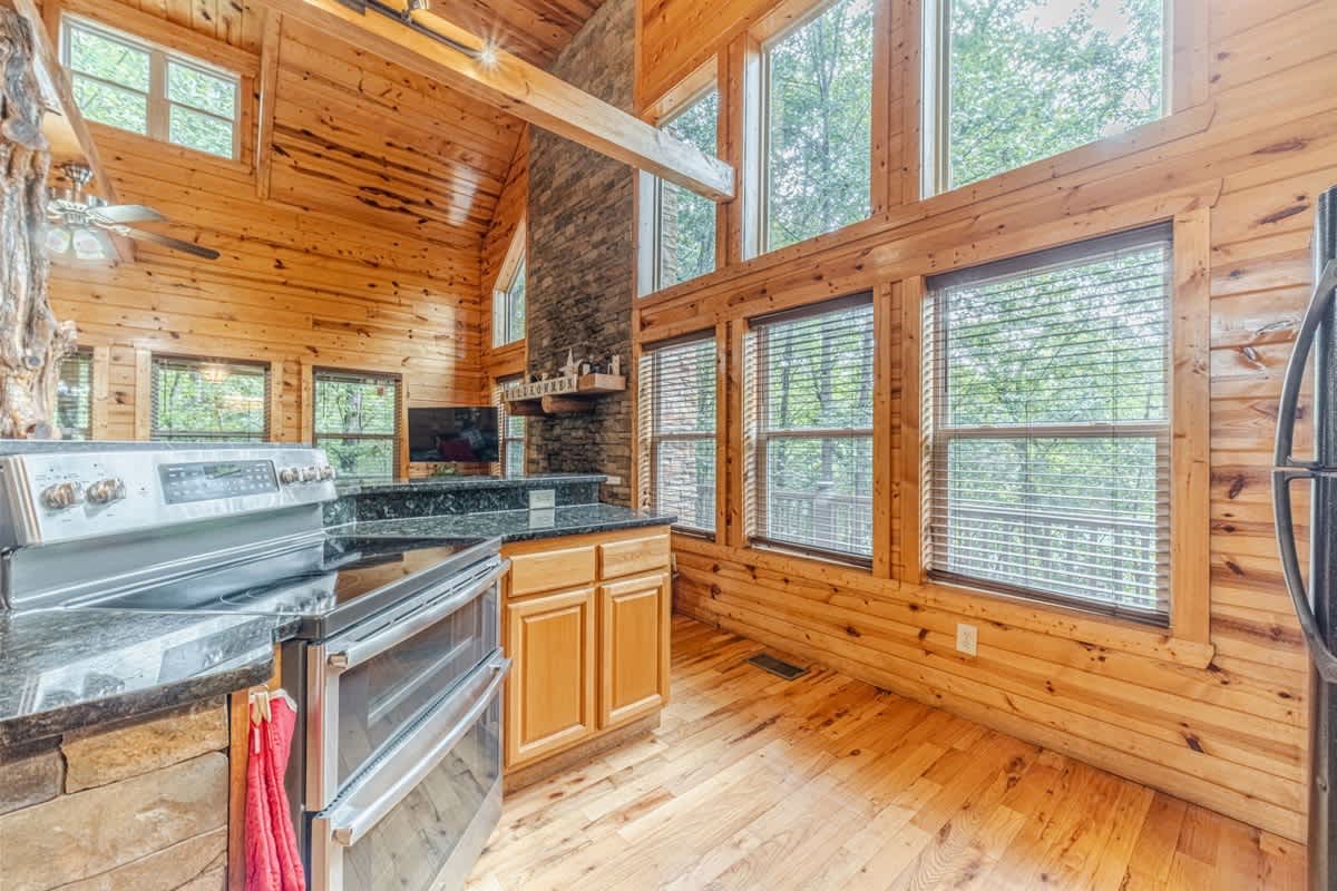 FROHE HUTTE l PRIVATE LUXURY GETAWAY & GAME ROOM