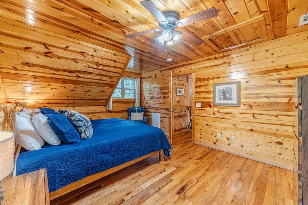 FROHE HUTTE l PRIVATE LUXURY GETAWAY & GAME ROOM