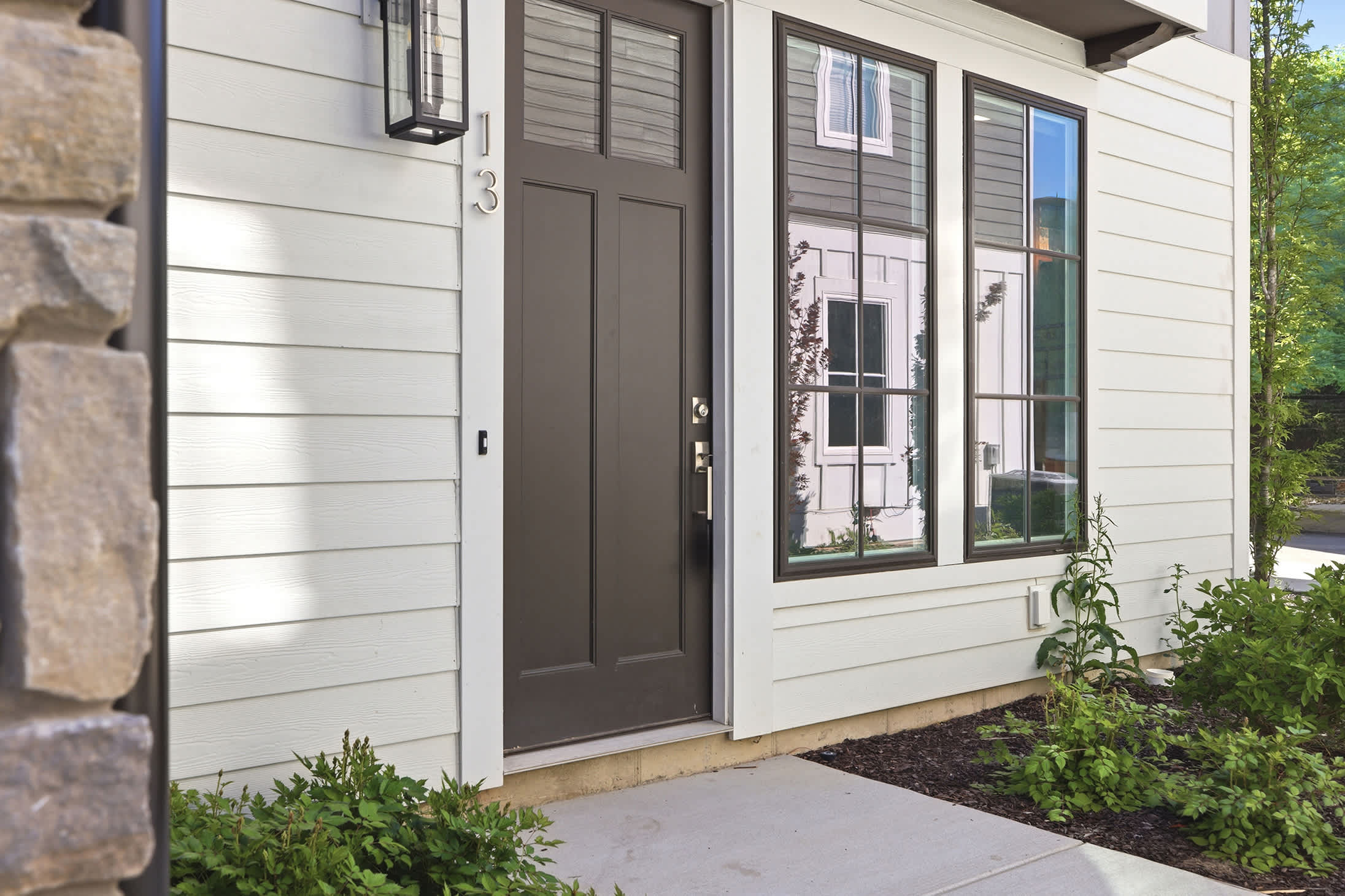 Easy self-check-in for Lake Michigan vacations and weekend stays.