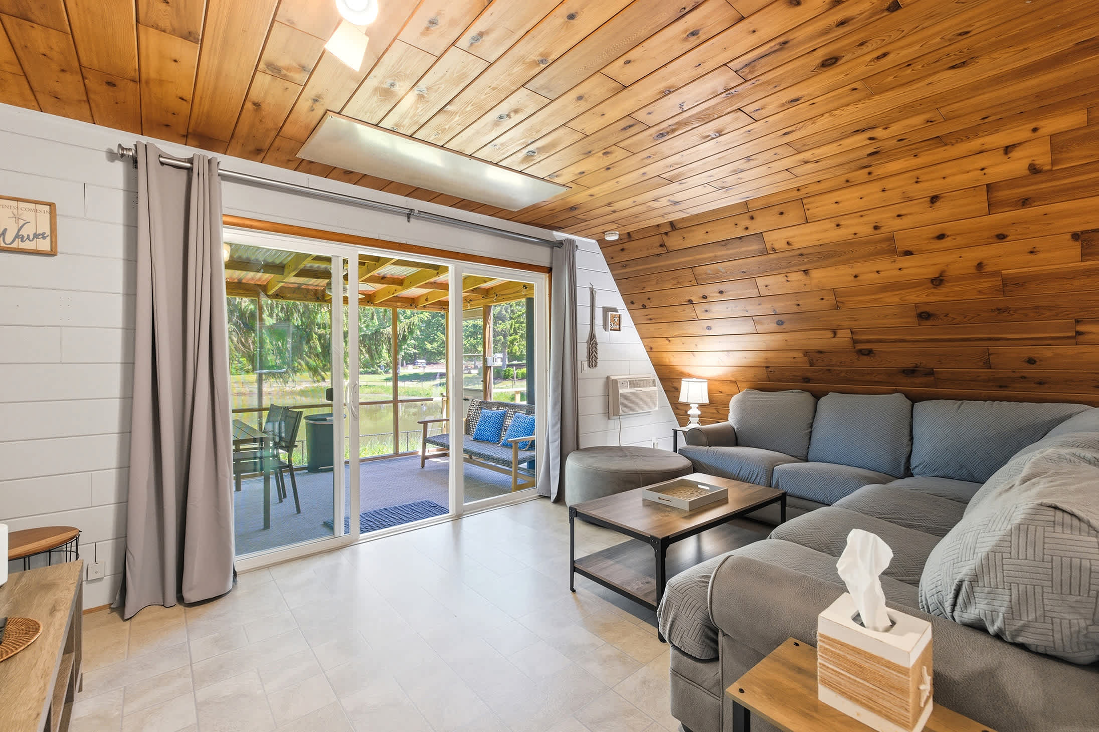 Featured Property Chalet #96