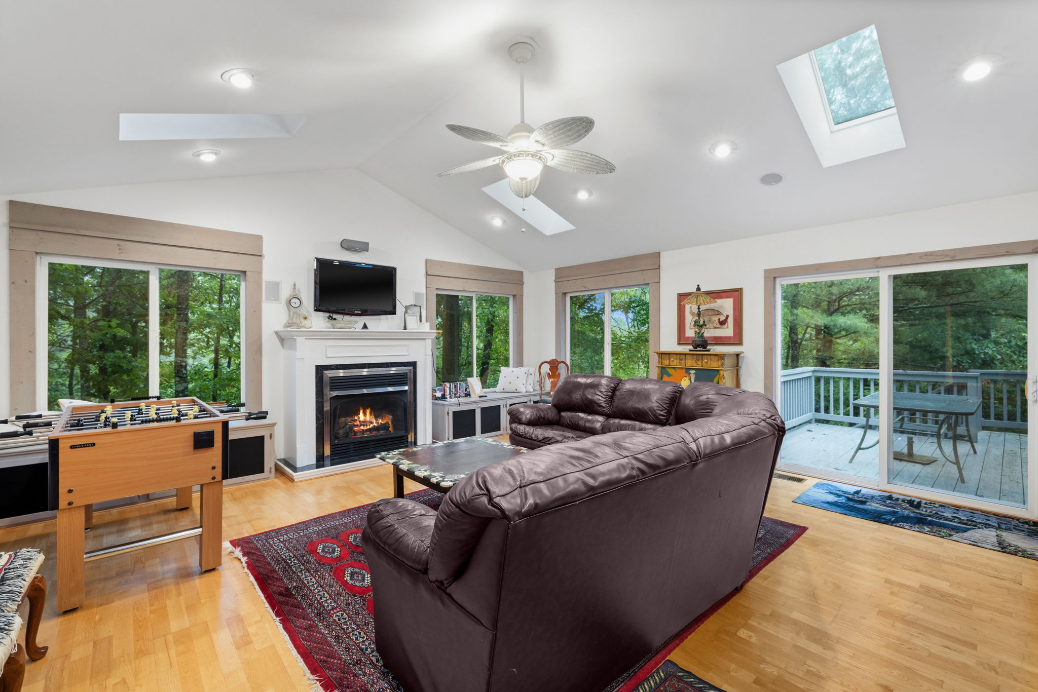 Spacious Cabin Near Bryce & Lake Laura