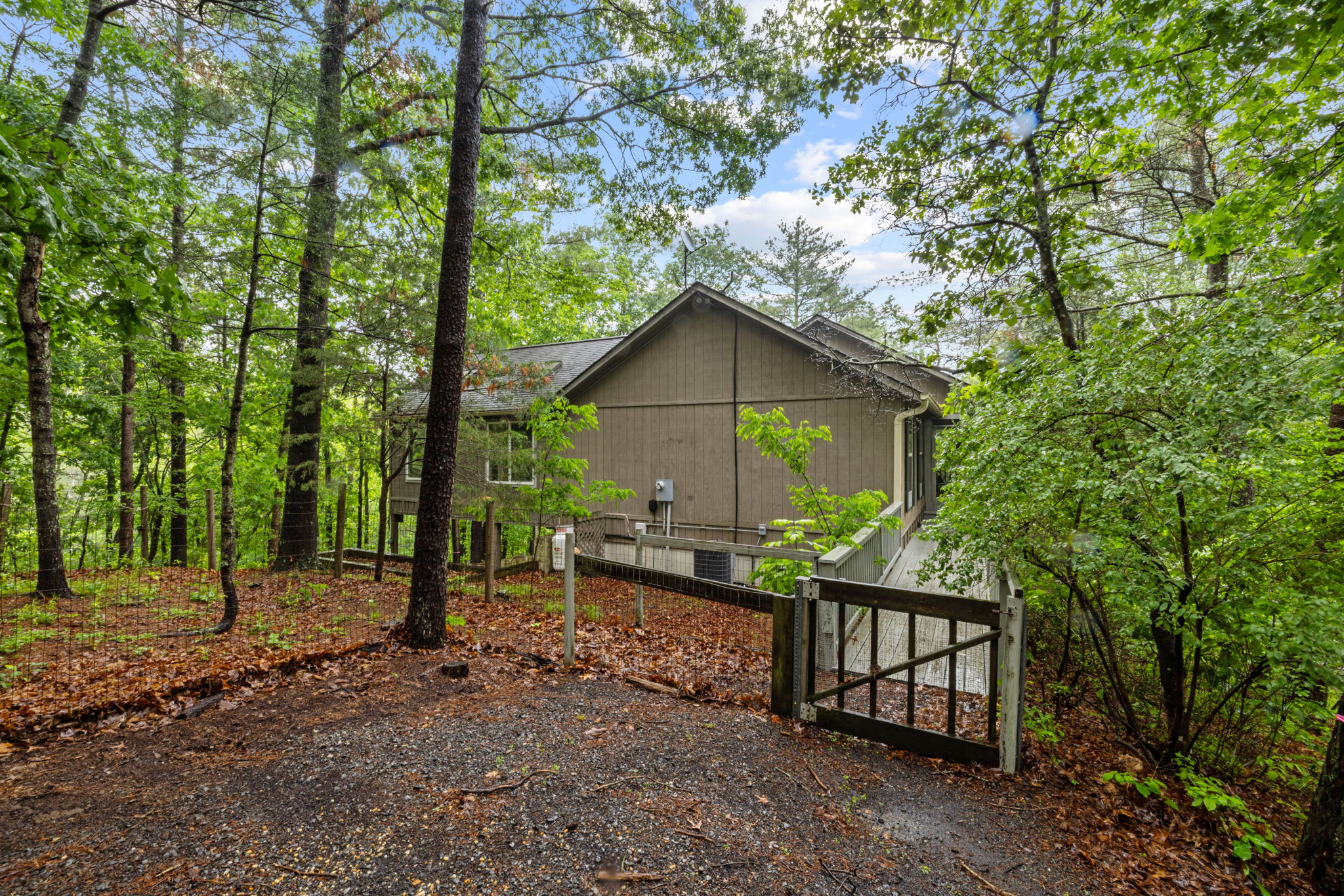 Spend your days and evenings enjoying the fresh mountain air from the comfort of the outdoor living spaces.