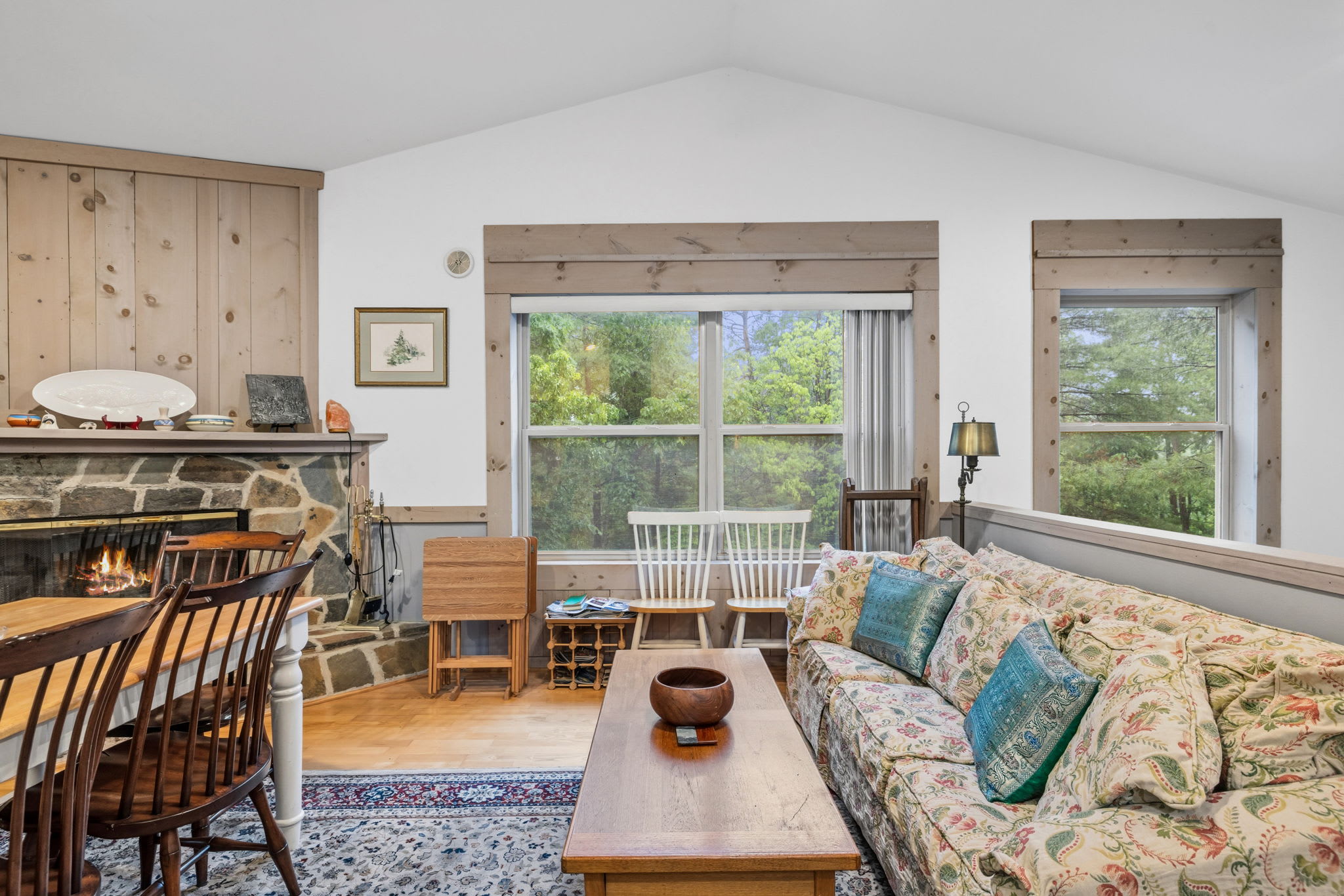 Spacious Cabin Near Bryce & Lake Laura