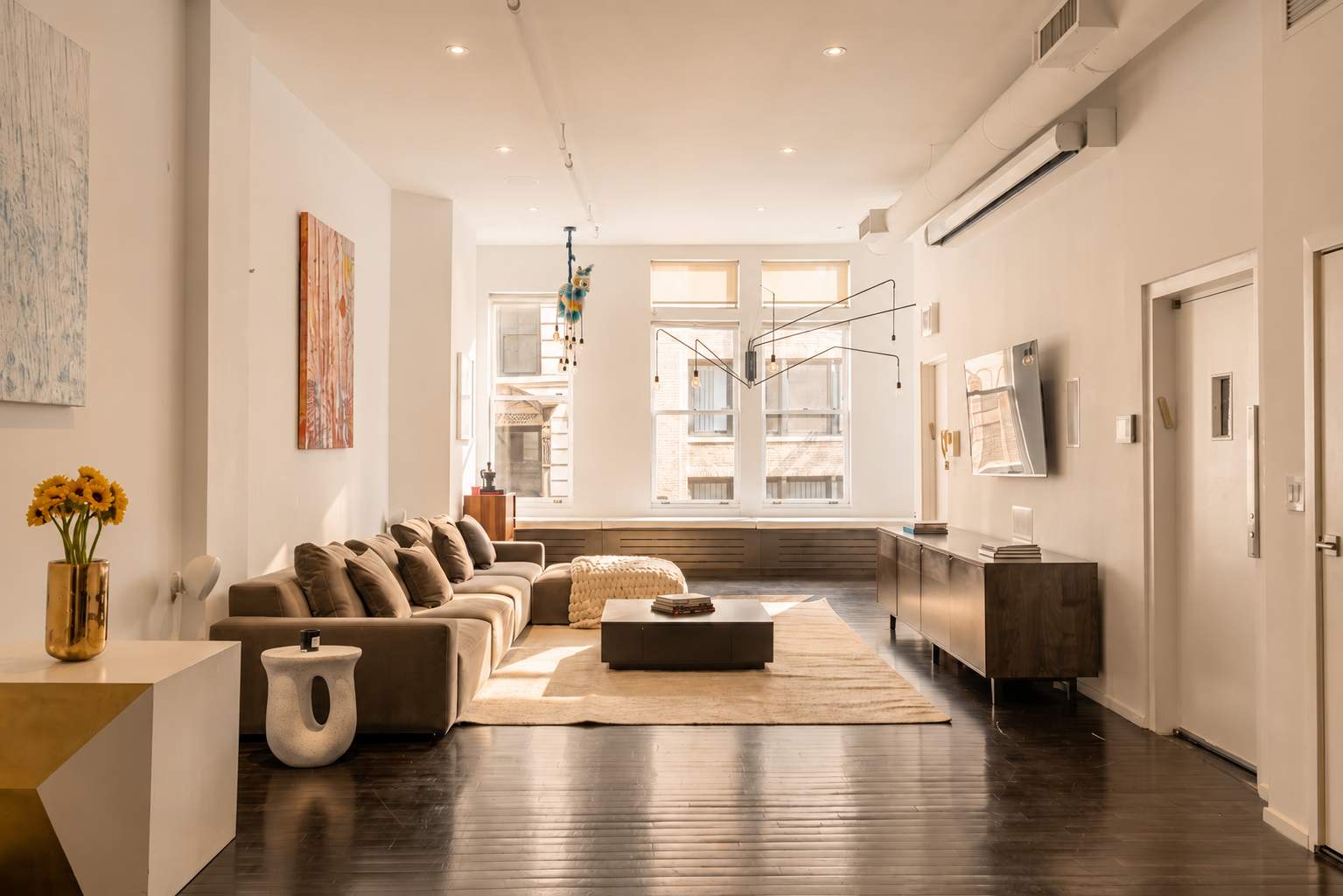 Union Loft photo #2 by Haus