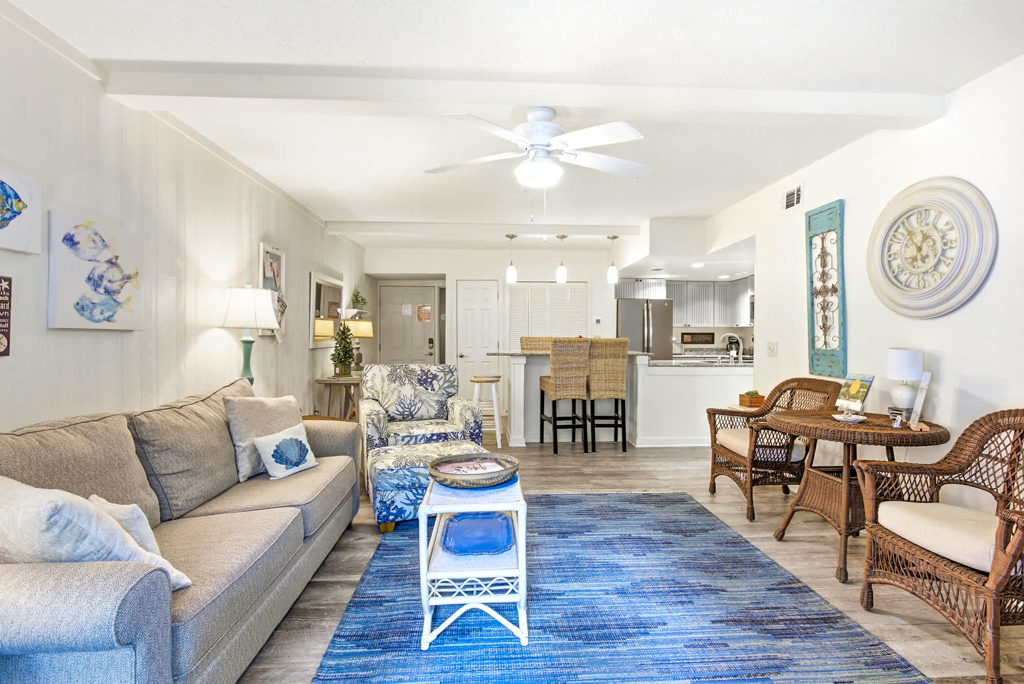 1653 Bluff Villas | Photo 13
