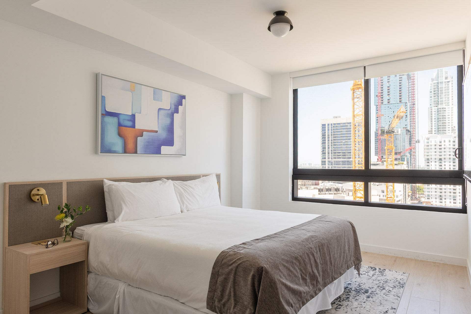 Luxury Miami Condo Near Bayfront Park
