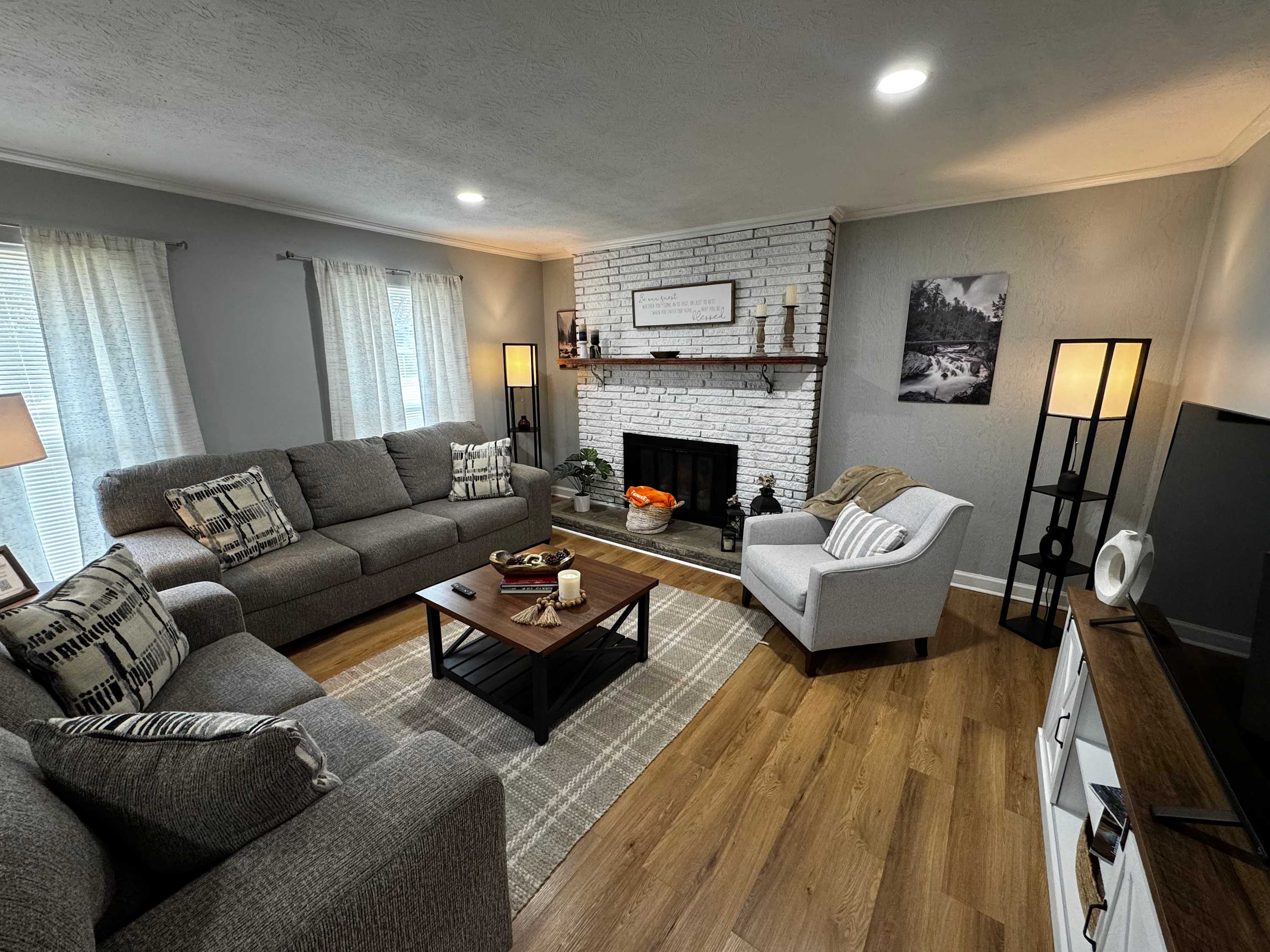 No Cleaning Fee • Knoxville 3BR Holiday Home in Knoxville, TN