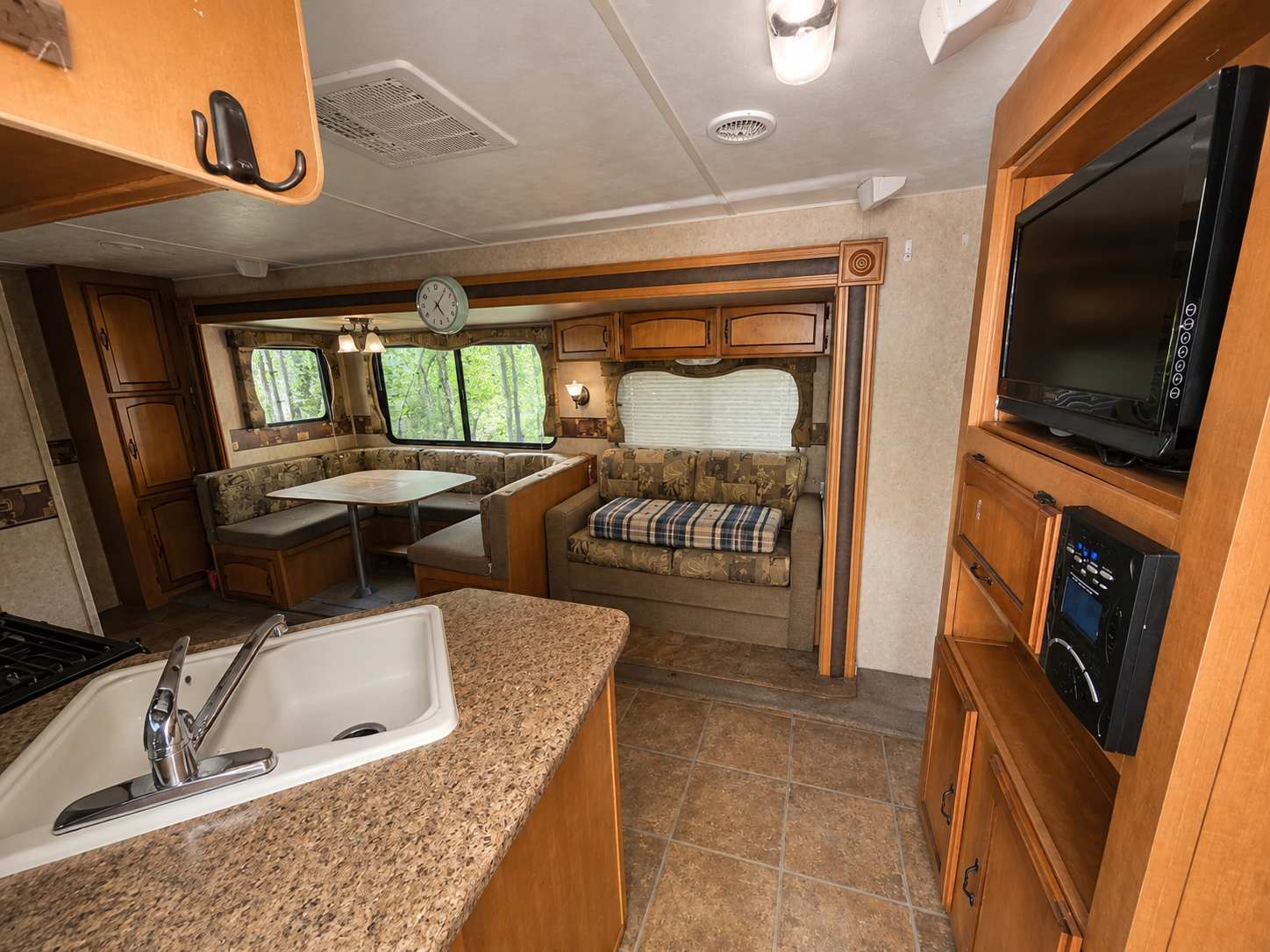 #10RV Marmora 2-bdr cottage