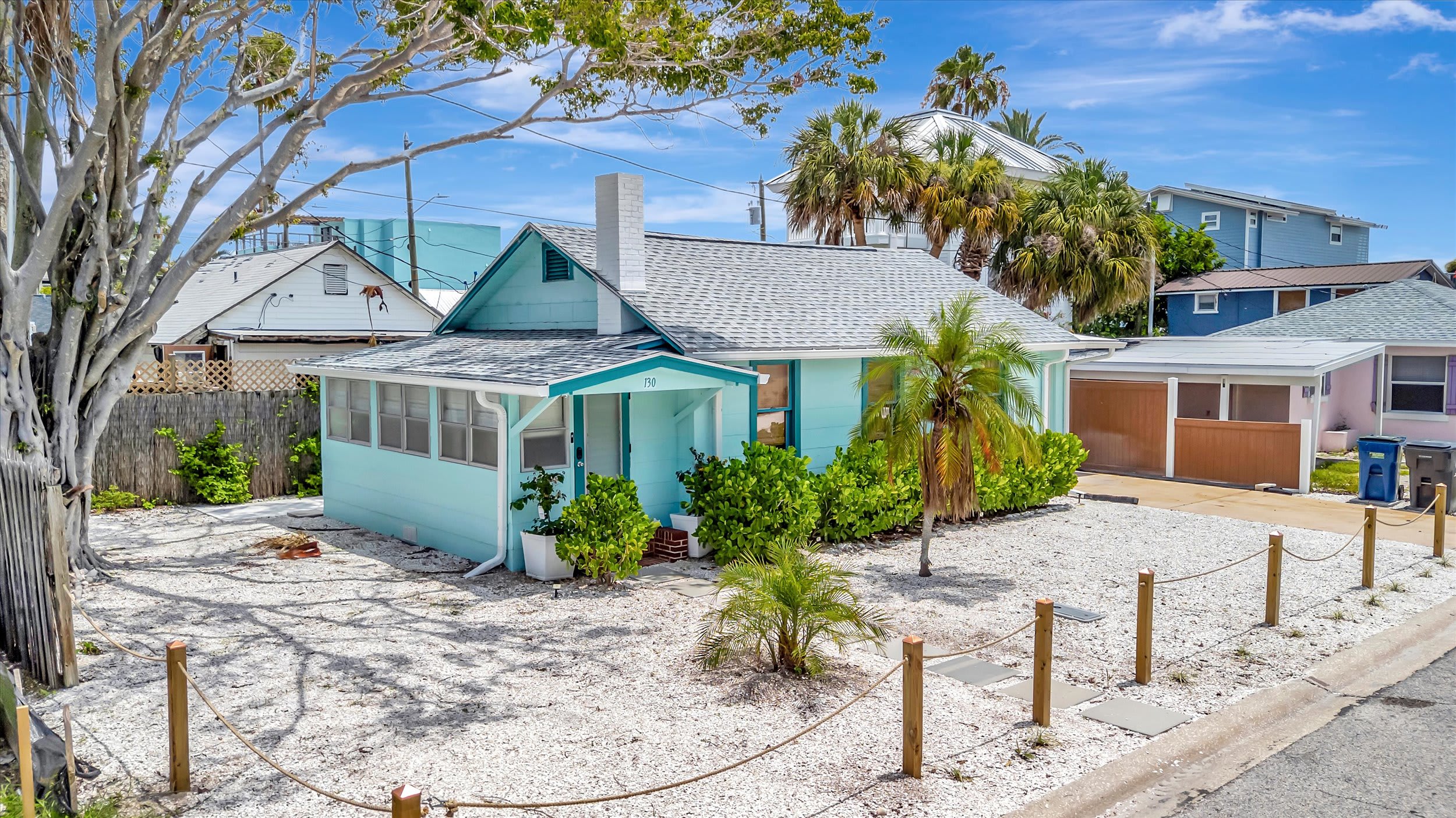 2BR & Beach Gear | Walk to Treasure Island Beach in Treasure Island, FL