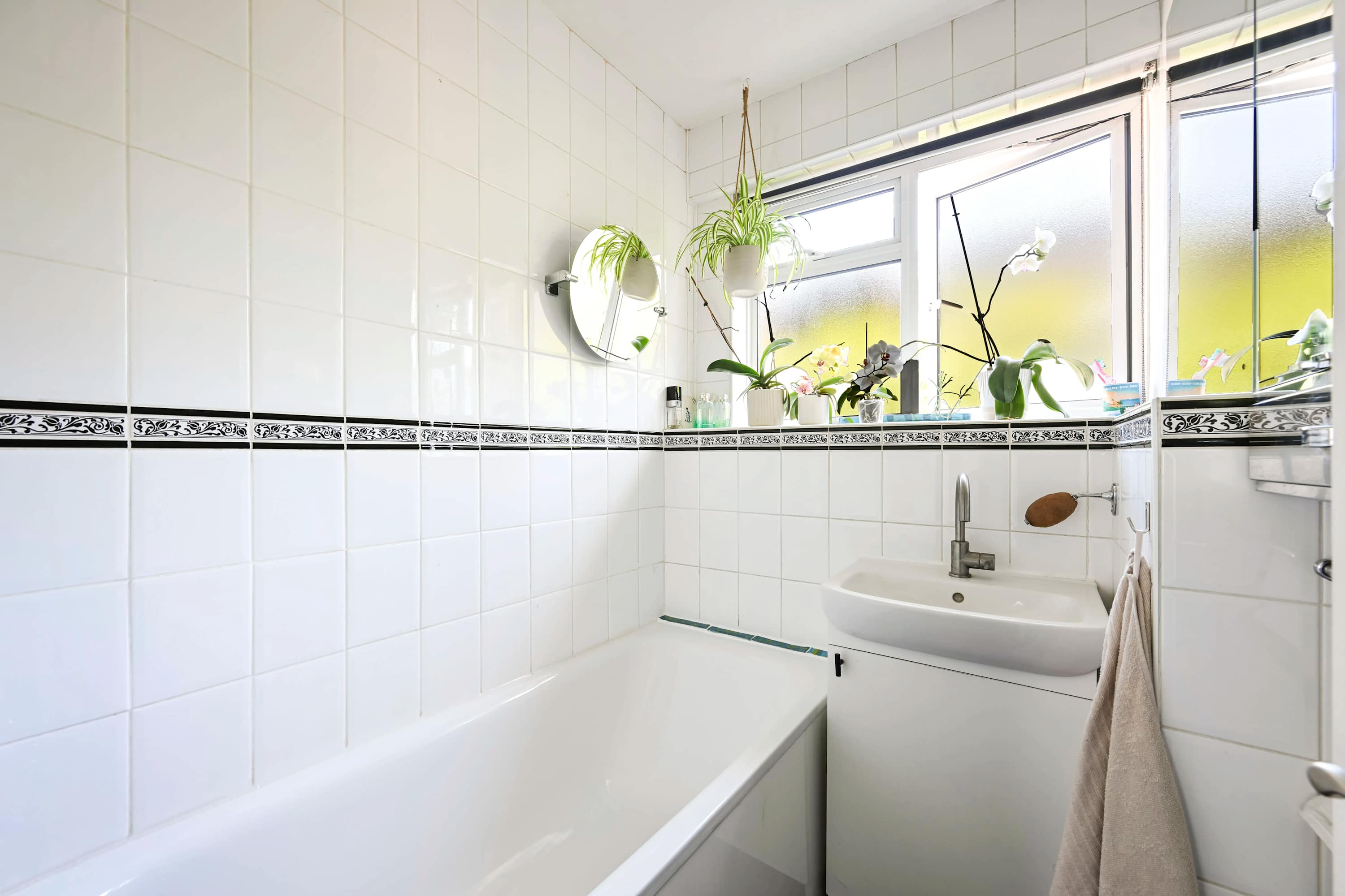 The Guide's Charming Home in Endsleigh Street 7 WC1H 0EA - Property image 16 - VivreStays