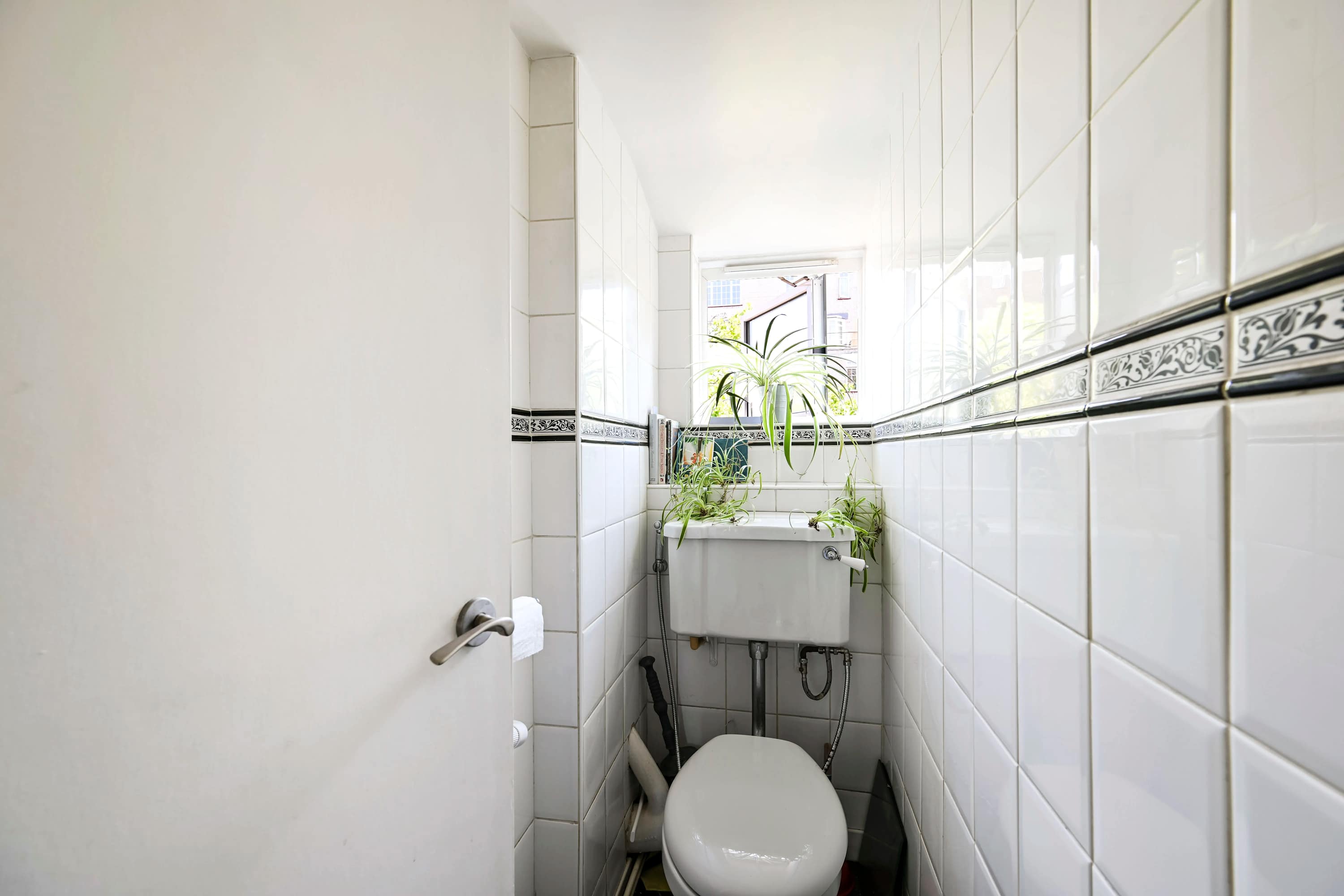 The Guide's Charming Home in Endsleigh Street 7 WC1H 0EA - Property image 17 - VivreStays