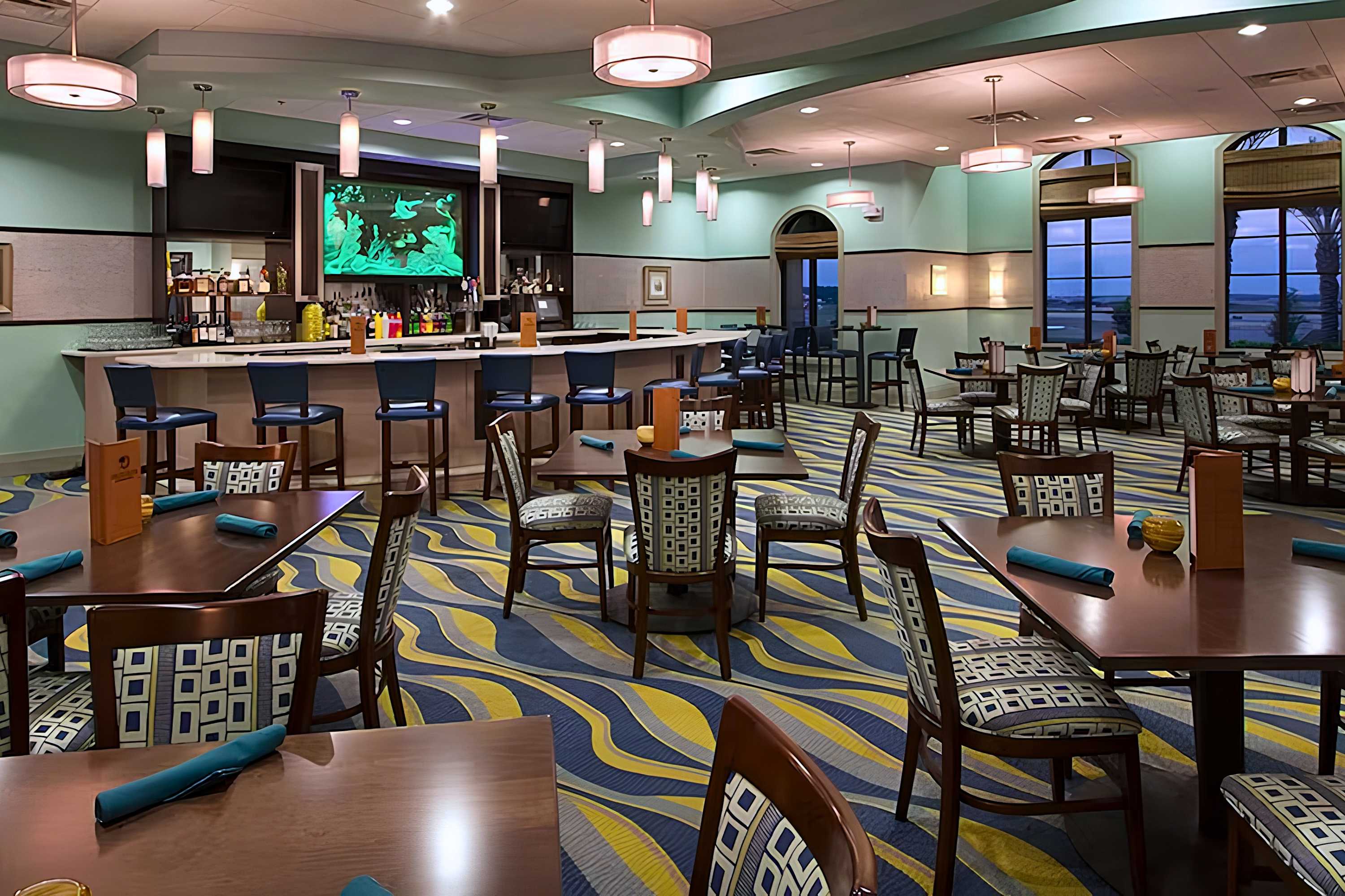 Clubhouse Bar and Grill 