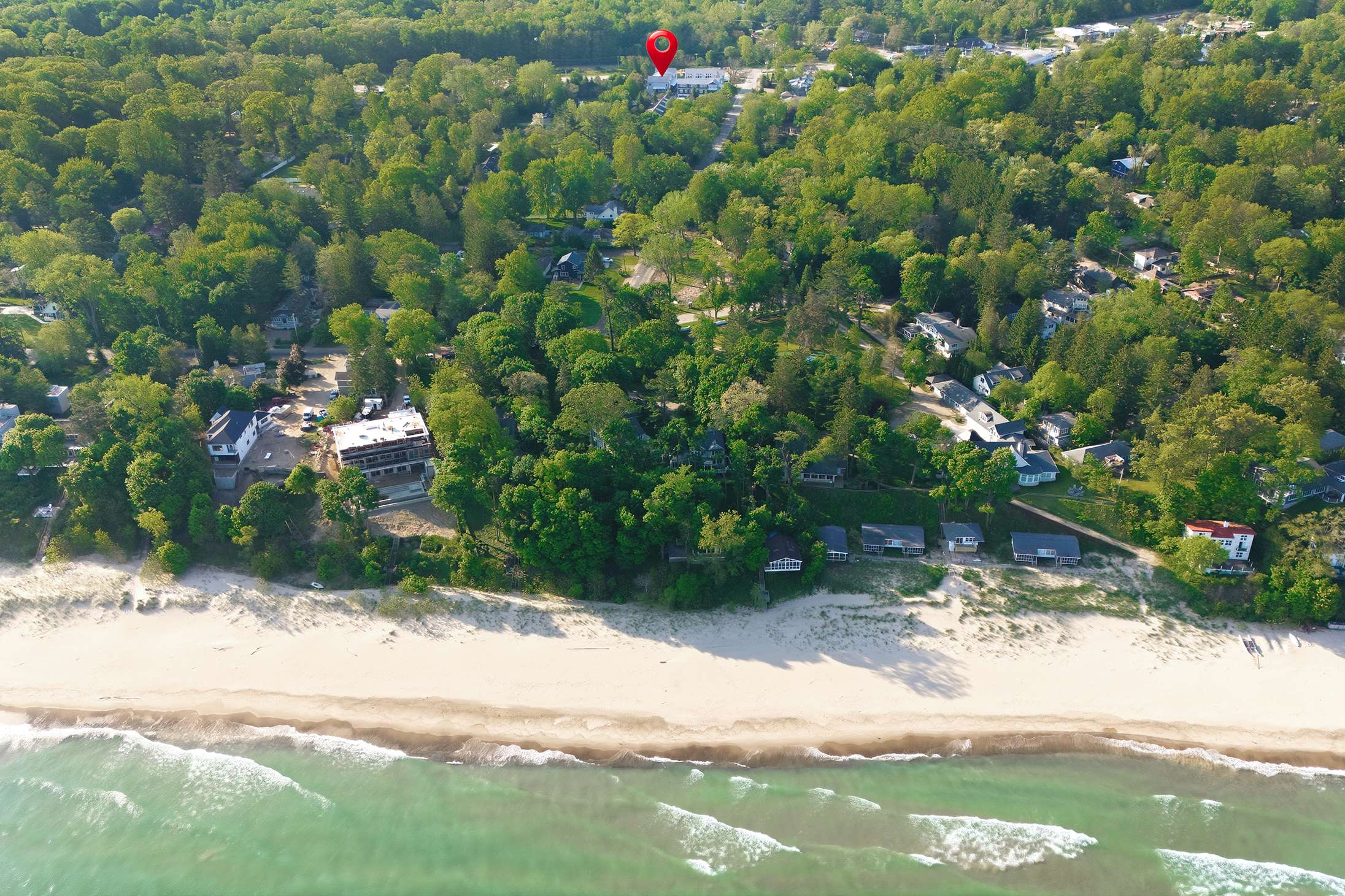 Shorehouse Townhouse is just steps from McKinley public beach.