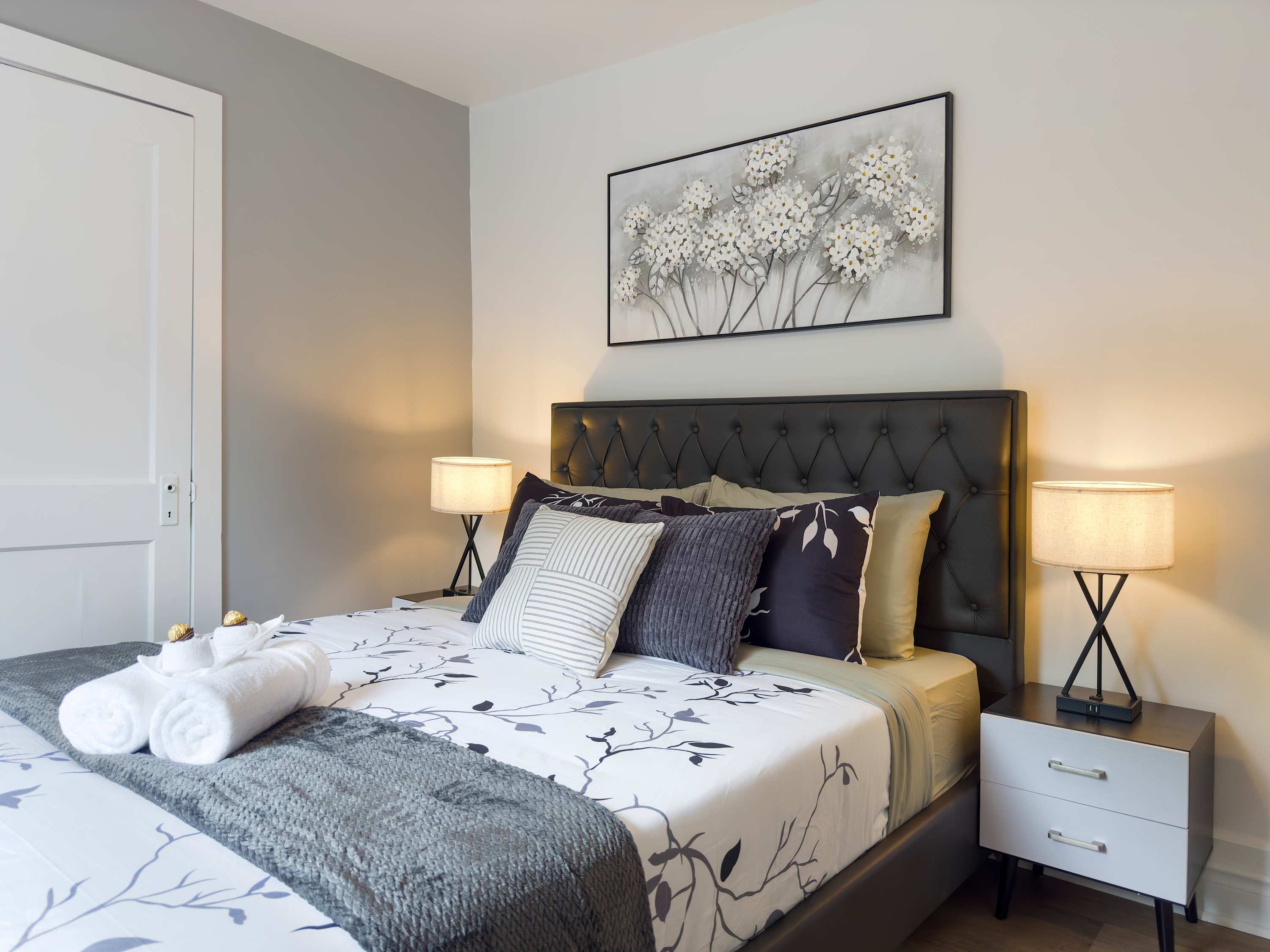 Primary Bedroom with Queen Size Bed