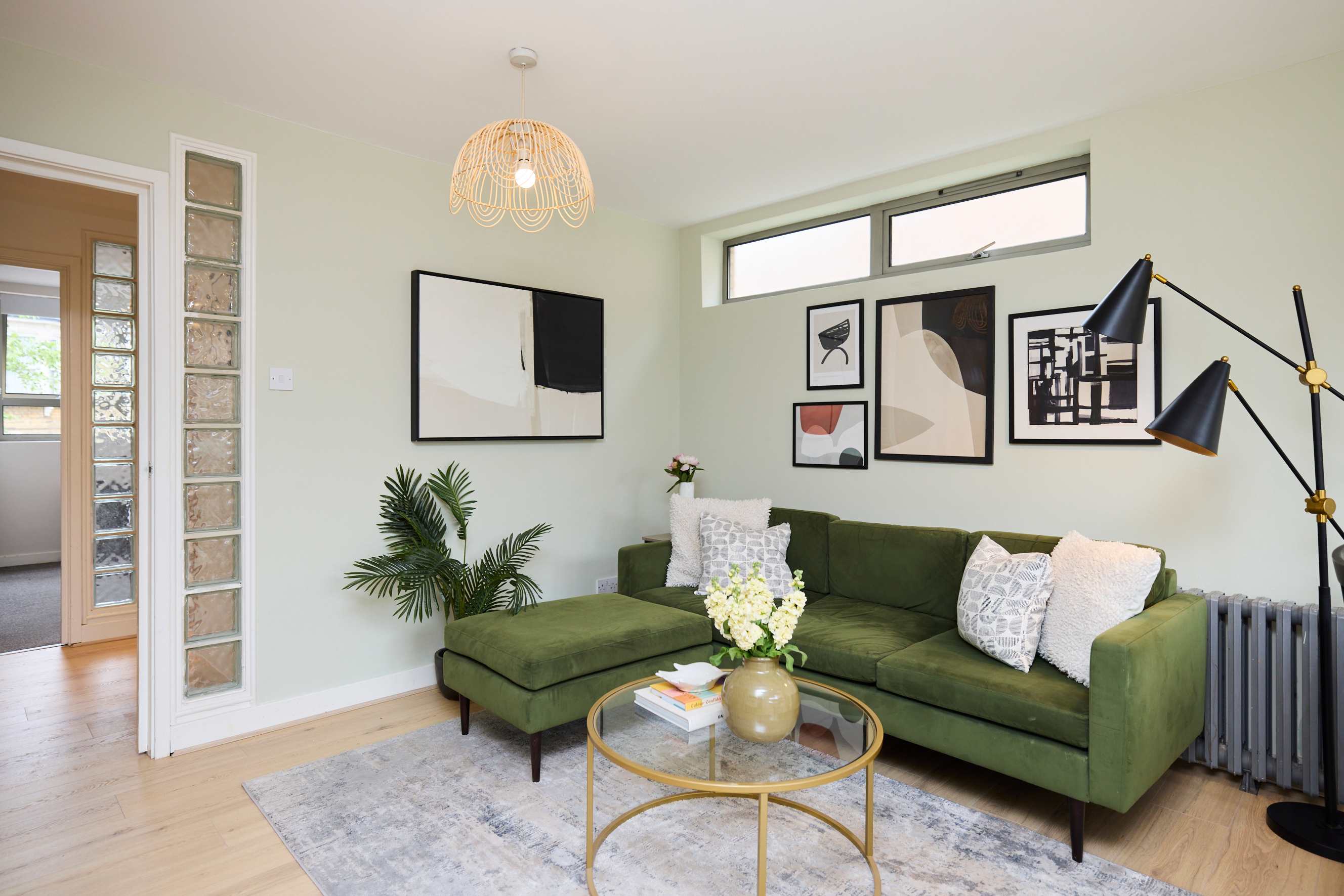 View Stoke Newington Olive Velvet Three-Bed in Pellerin Road 35 N16 8AY Stoke Newington Olive Velvet Three-Bed in Pellerin Road 35 N16 8AY - Property image 2 - VivreStays