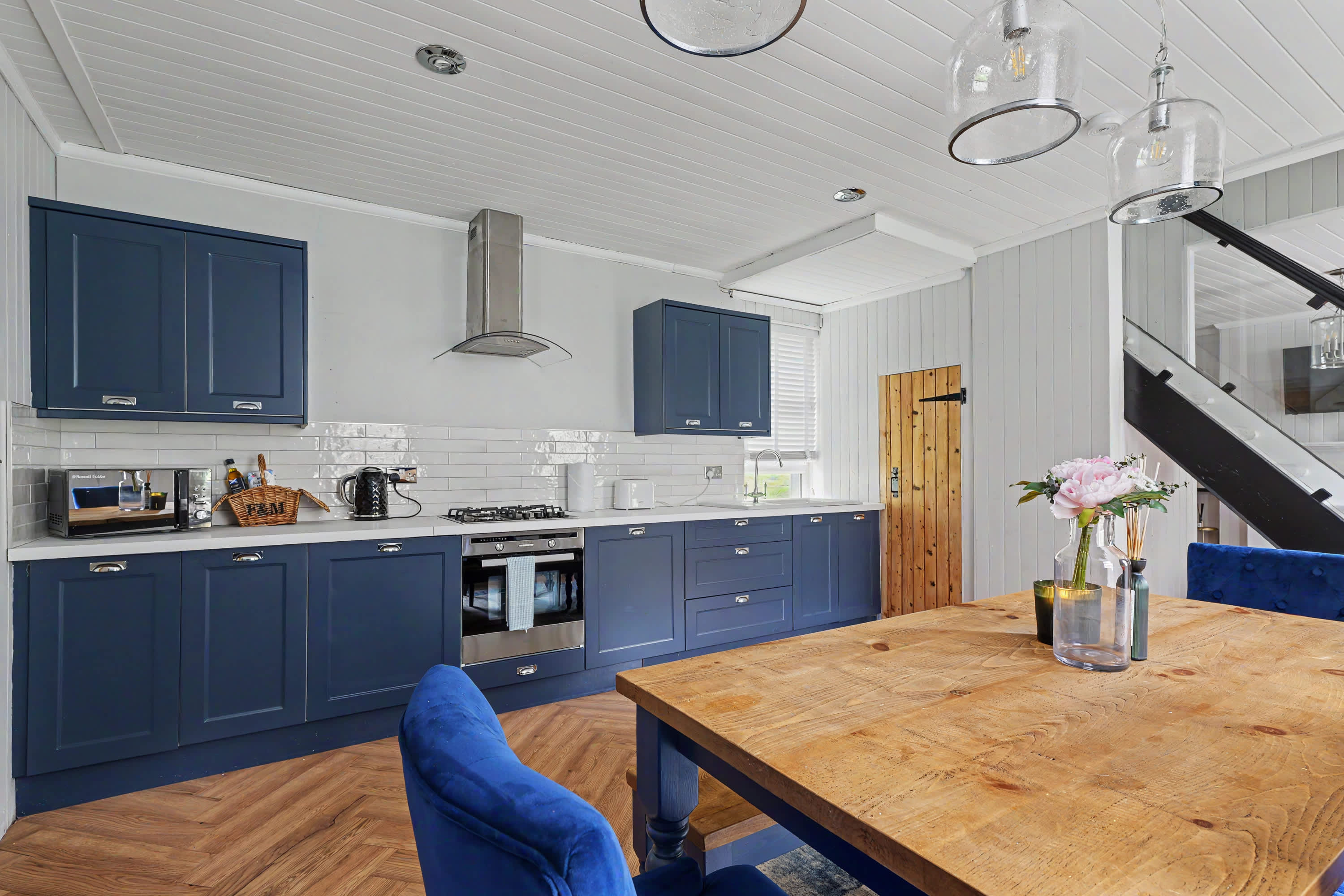 The Ultimate Highland Escape - a gateway to Glencoe in Glen Lochy, Old Military Road FK20 8SB - Property image 14 - VivreStays