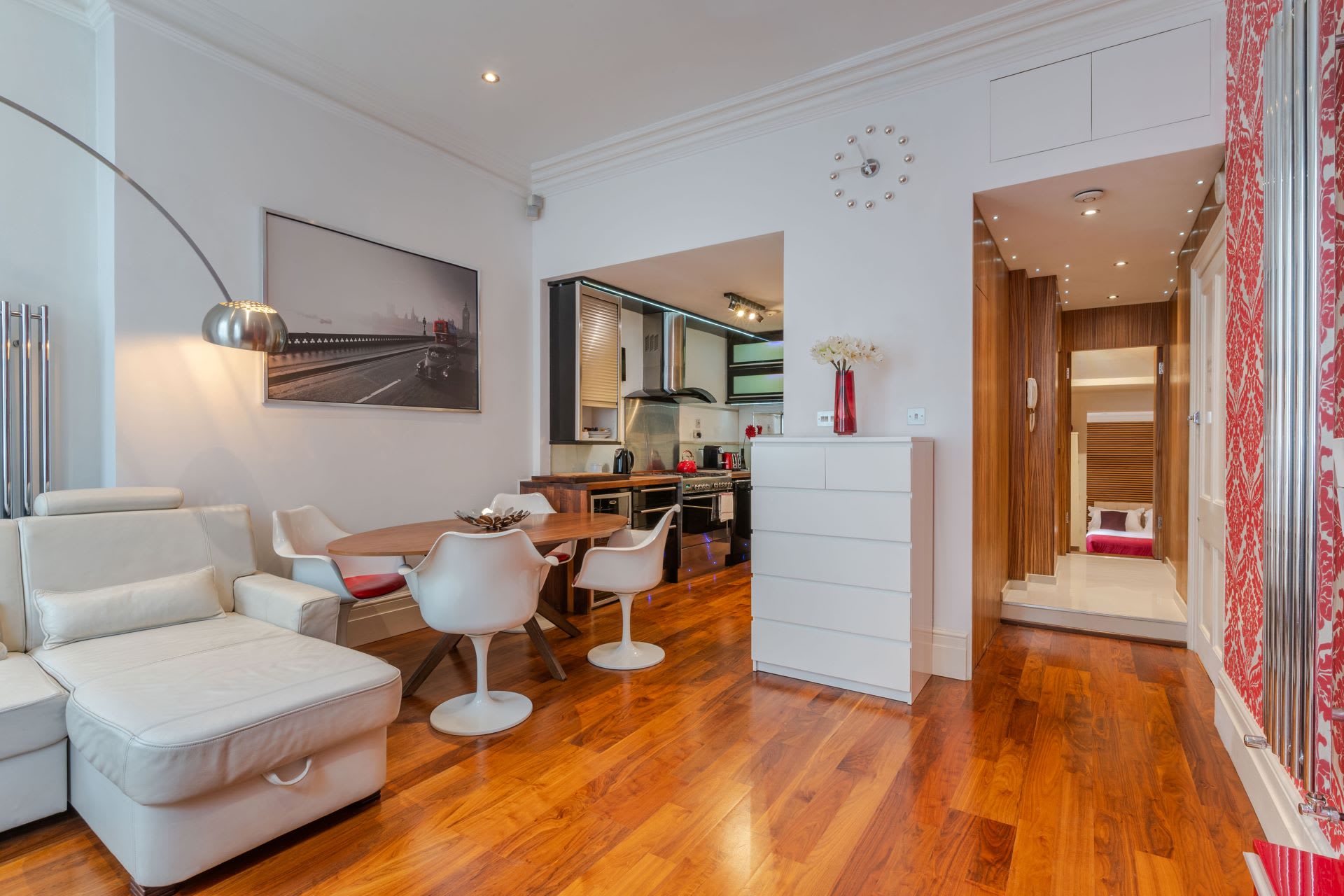 1-Bed Apartment · Sleeps 3 · Fitzrovia in Fitzroy Street, B W1T 6DY - Property image 2 - VivreStays