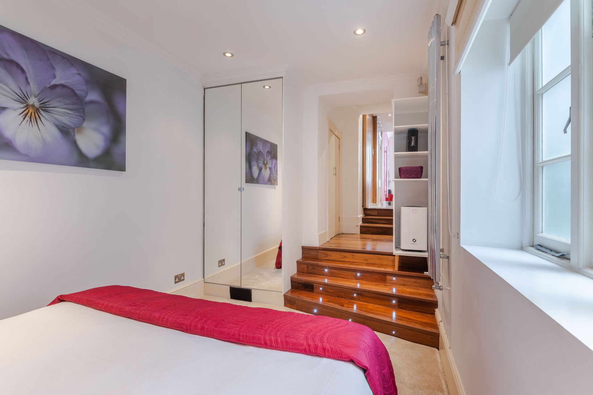 1-Bed Apartment · Sleeps 3 · Fitzrovia in Fitzroy Street, B W1T 6DY - Property image 4 - VivreStays