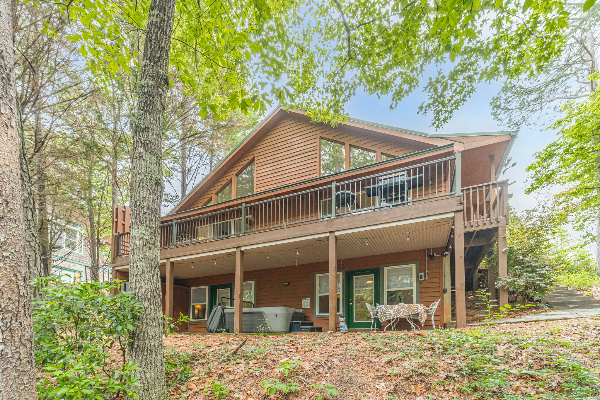 Heart of Helen Cabin