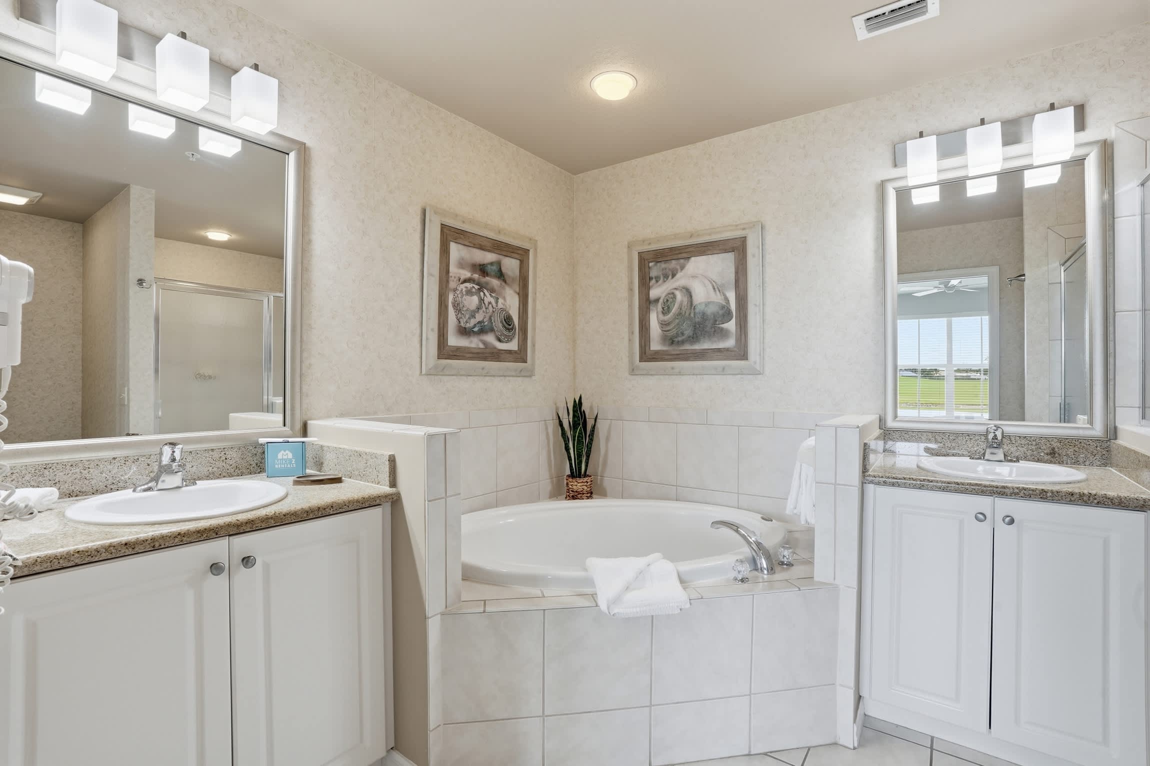 914 First Floor Golf and Lake View Sleeps 6 | Photo 25