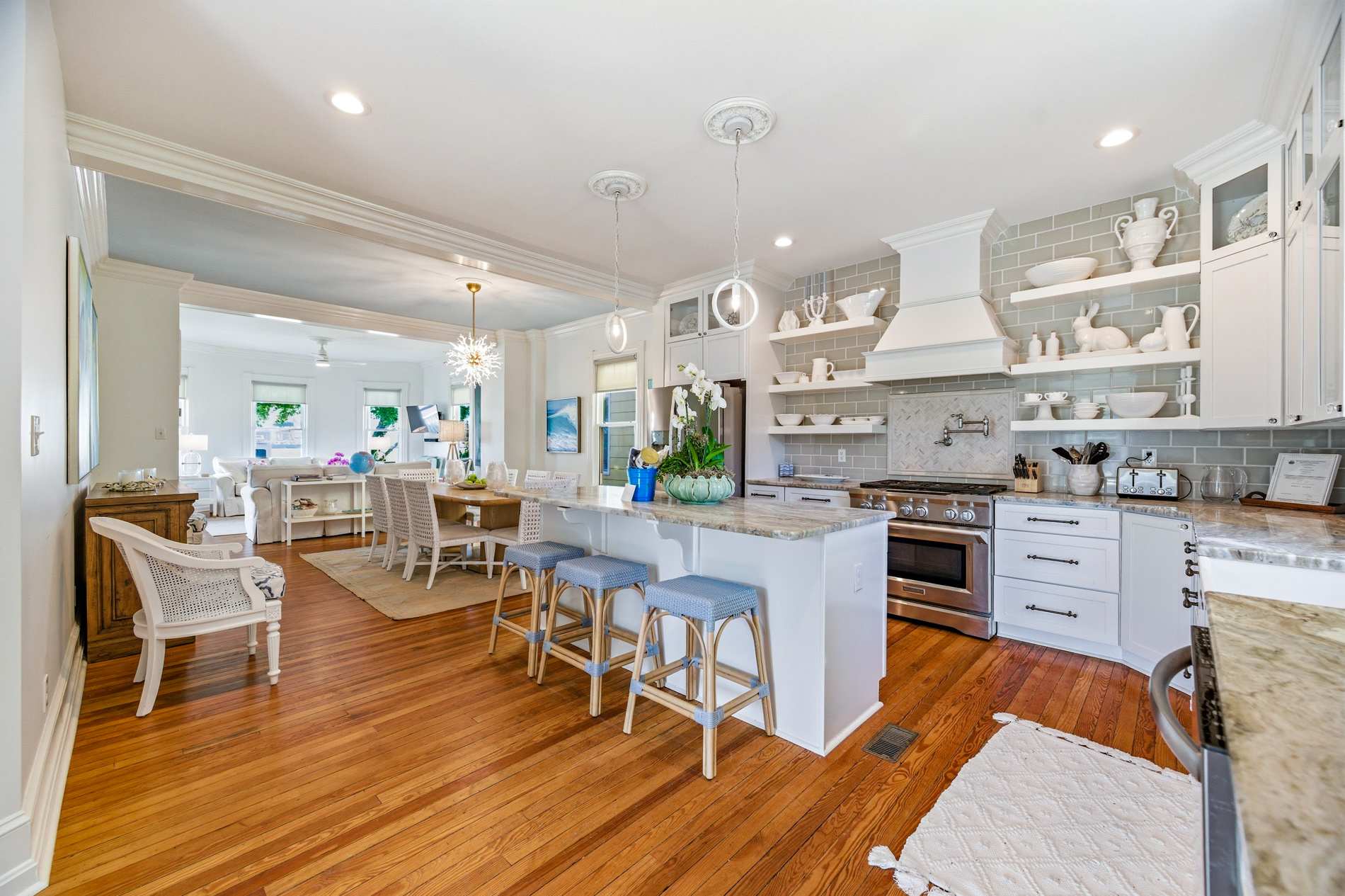 Stella Blu - Chesapeake Properties