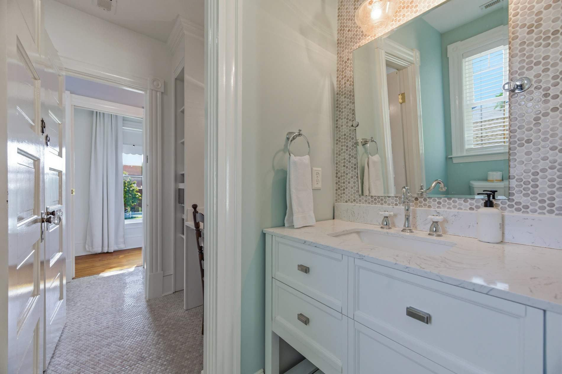 Stella Blu - Chesapeake Properties