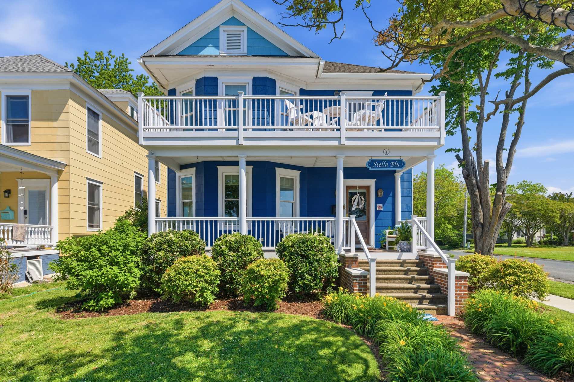 Stella Blu - Chesapeake Properties
