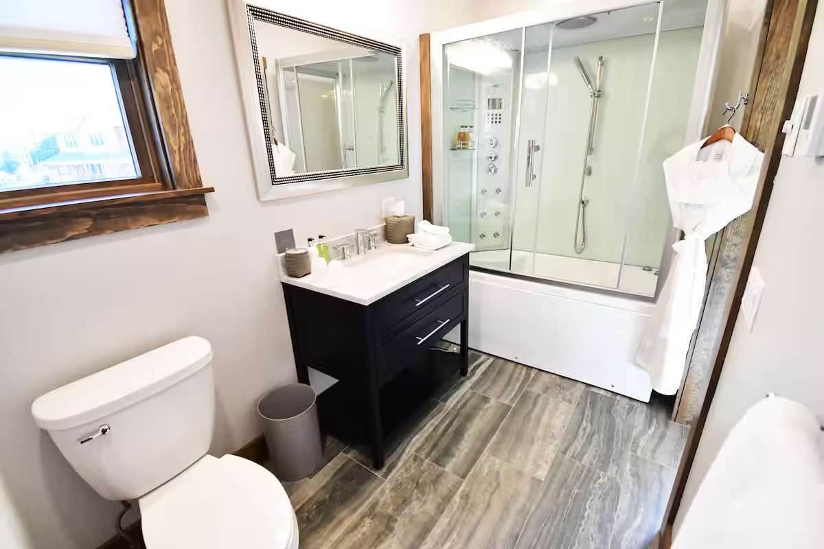 Laurel Ridge Three Bedroom Grand Home