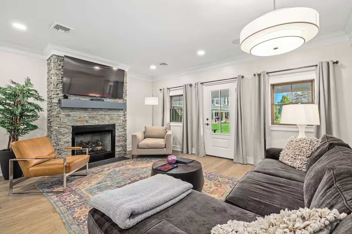 Grand Townhome on the Green