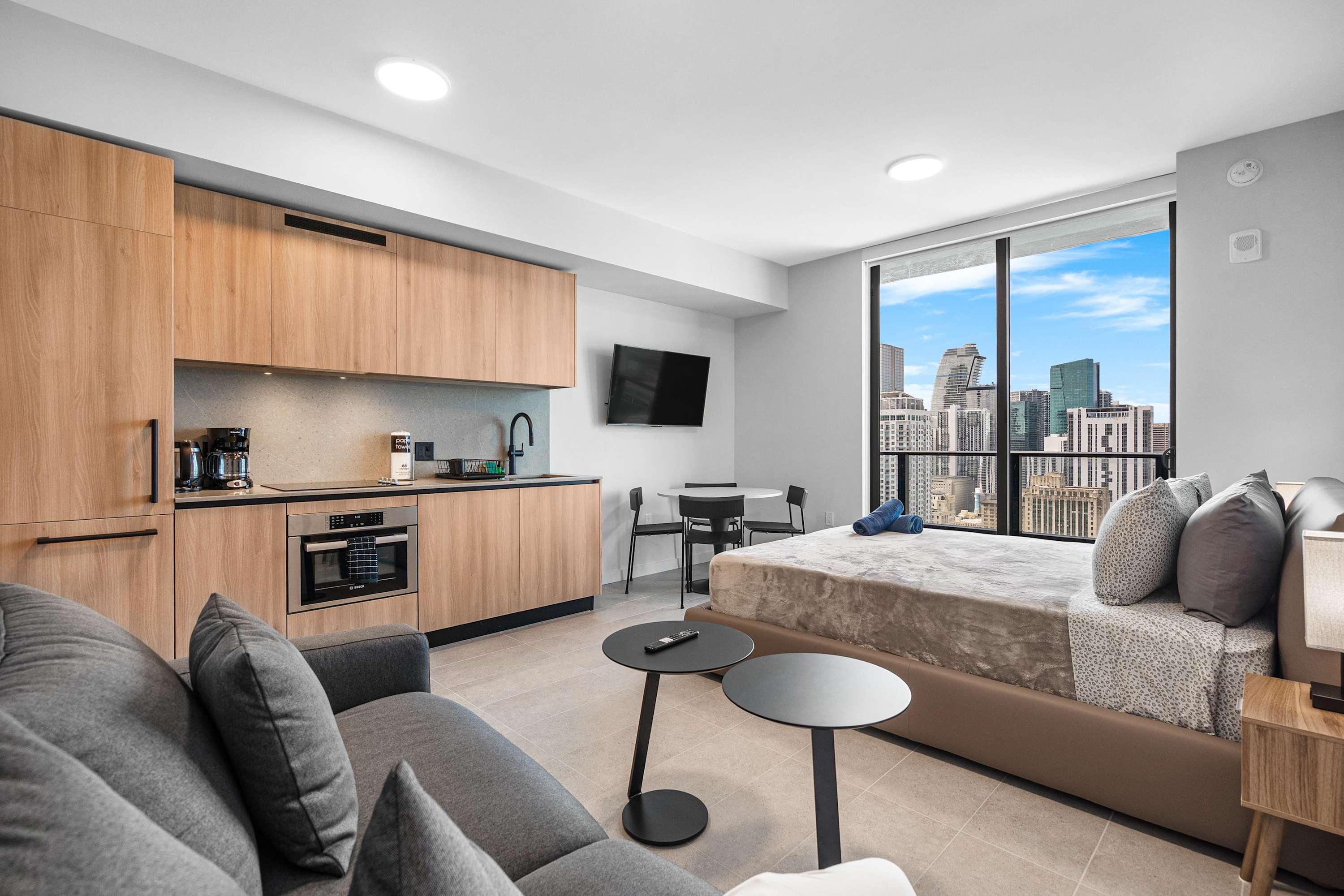 Miami Studio | 501 First  | Pool  | Gym | Balcony