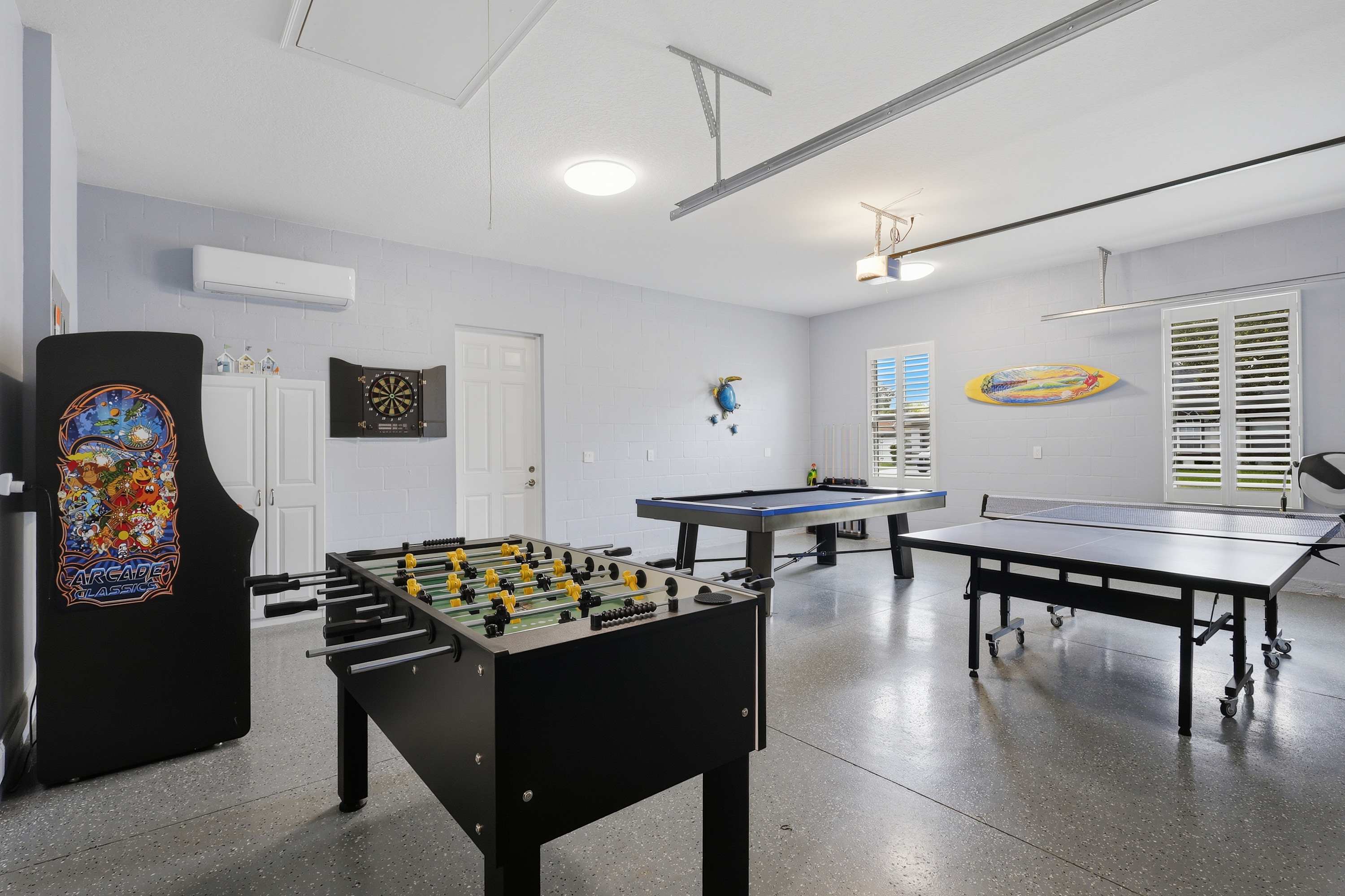 Modern 3BR Retreat opt Heated Pool & Large Game Room 3