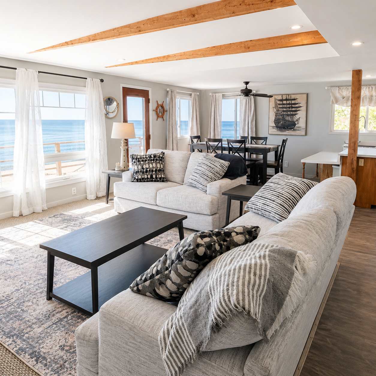 Lakefront Cottage Retreat | Main House
