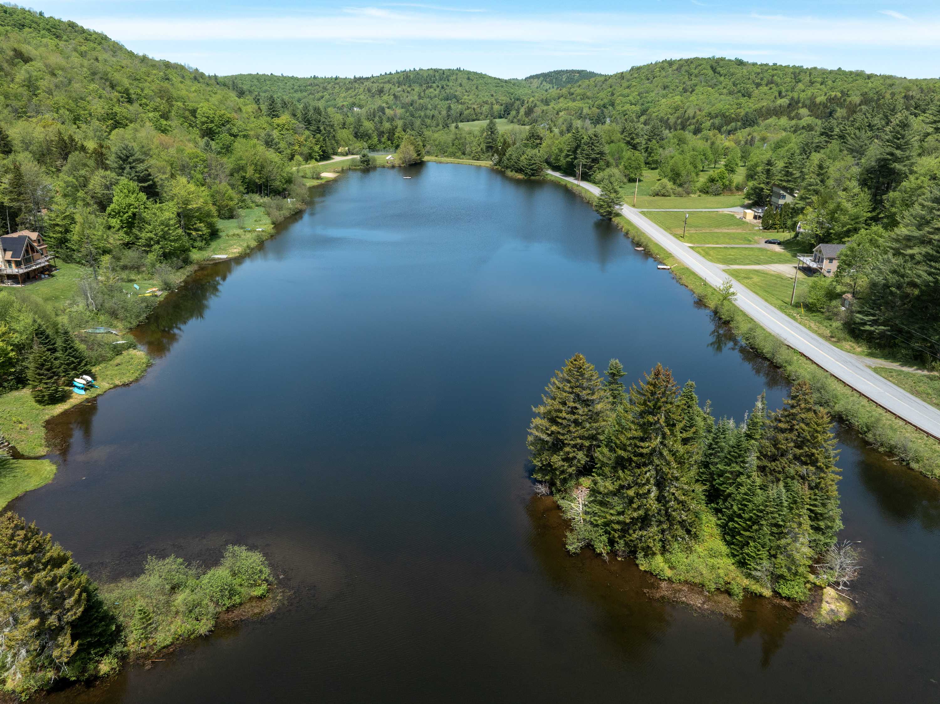 Spruce Lake Lodge Lake Access Close To Mt Snow | Photo 37