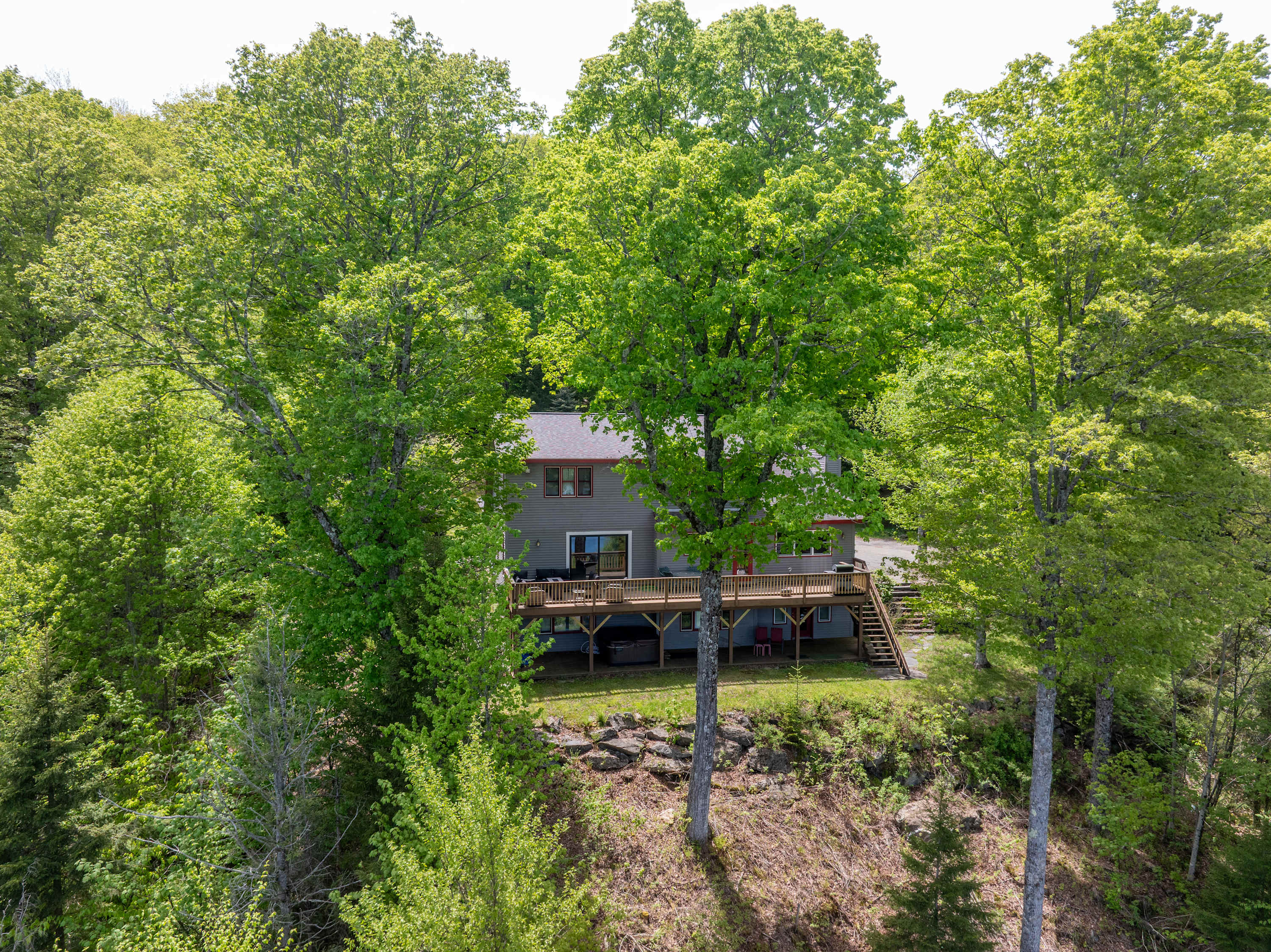 Spruce Lake Lodge Lake Access Close To Mt Snow | Photo 51