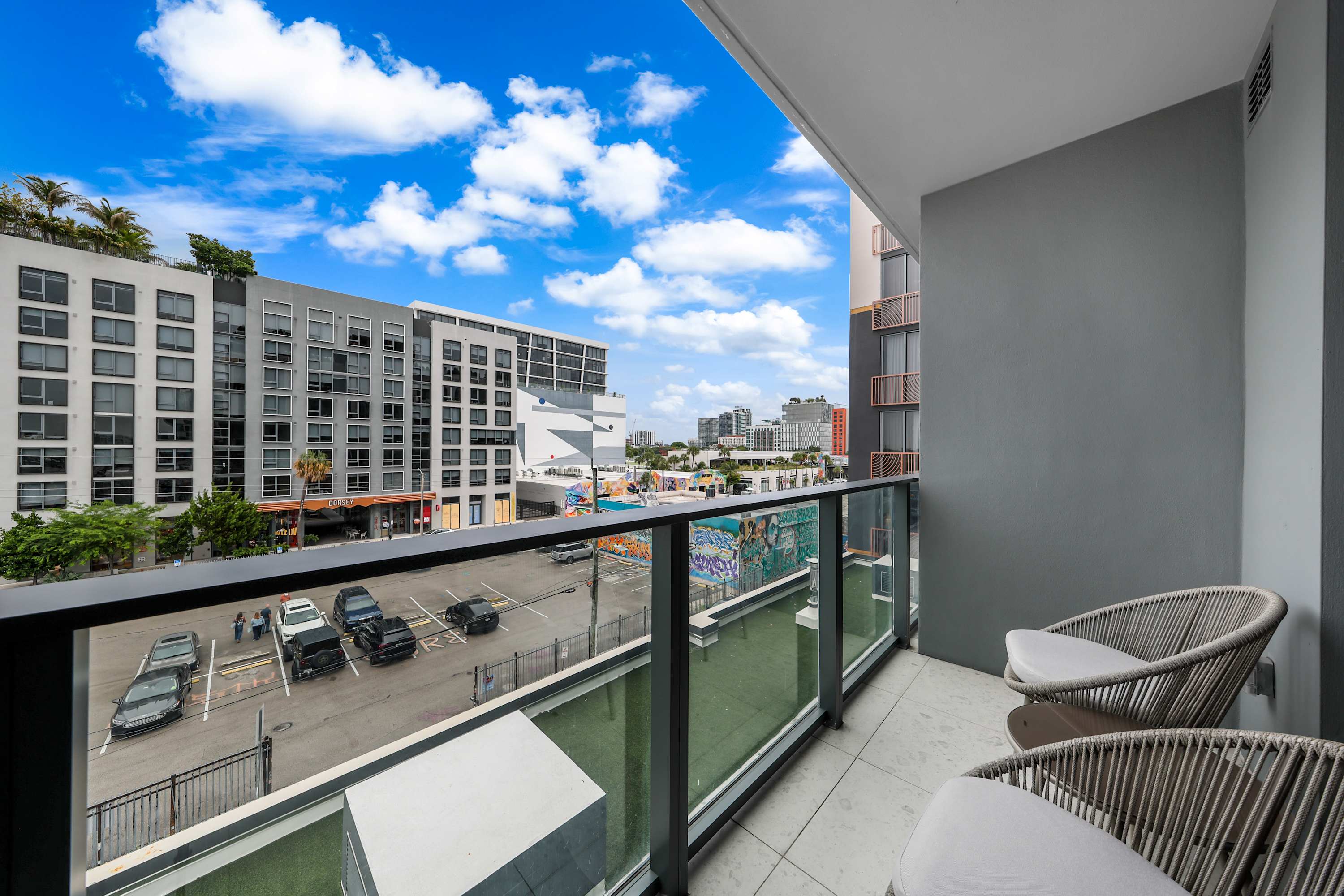 Modern Studio at NoMad Wynwood - RoofPool