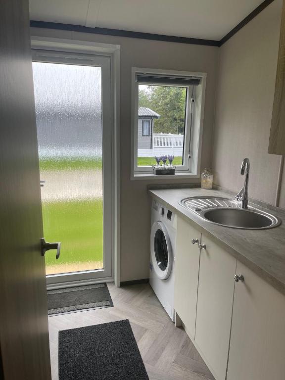 Ailsa Lodge – photo 10
