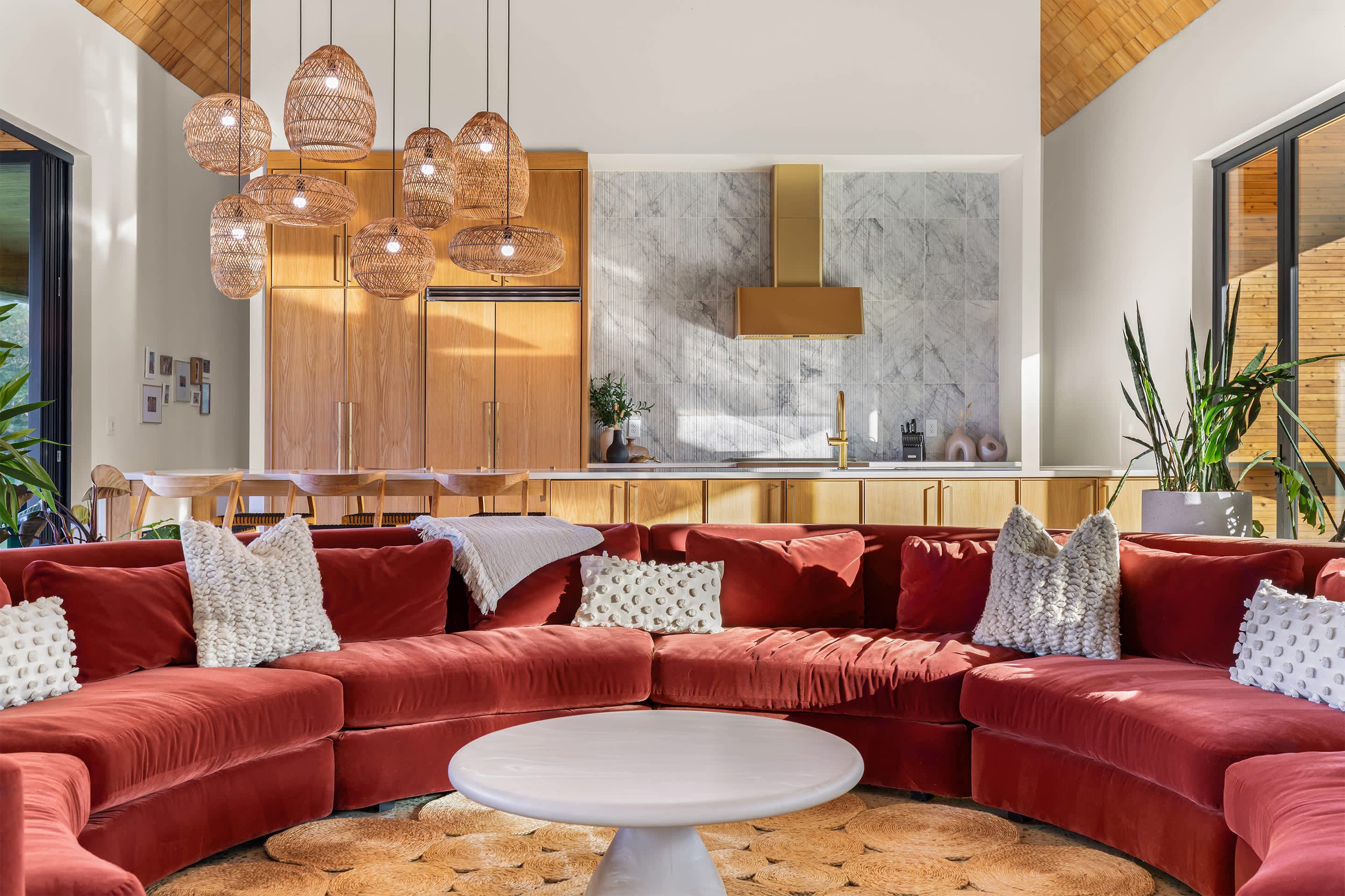 Dazzling Design Meets Spectacular Views 2