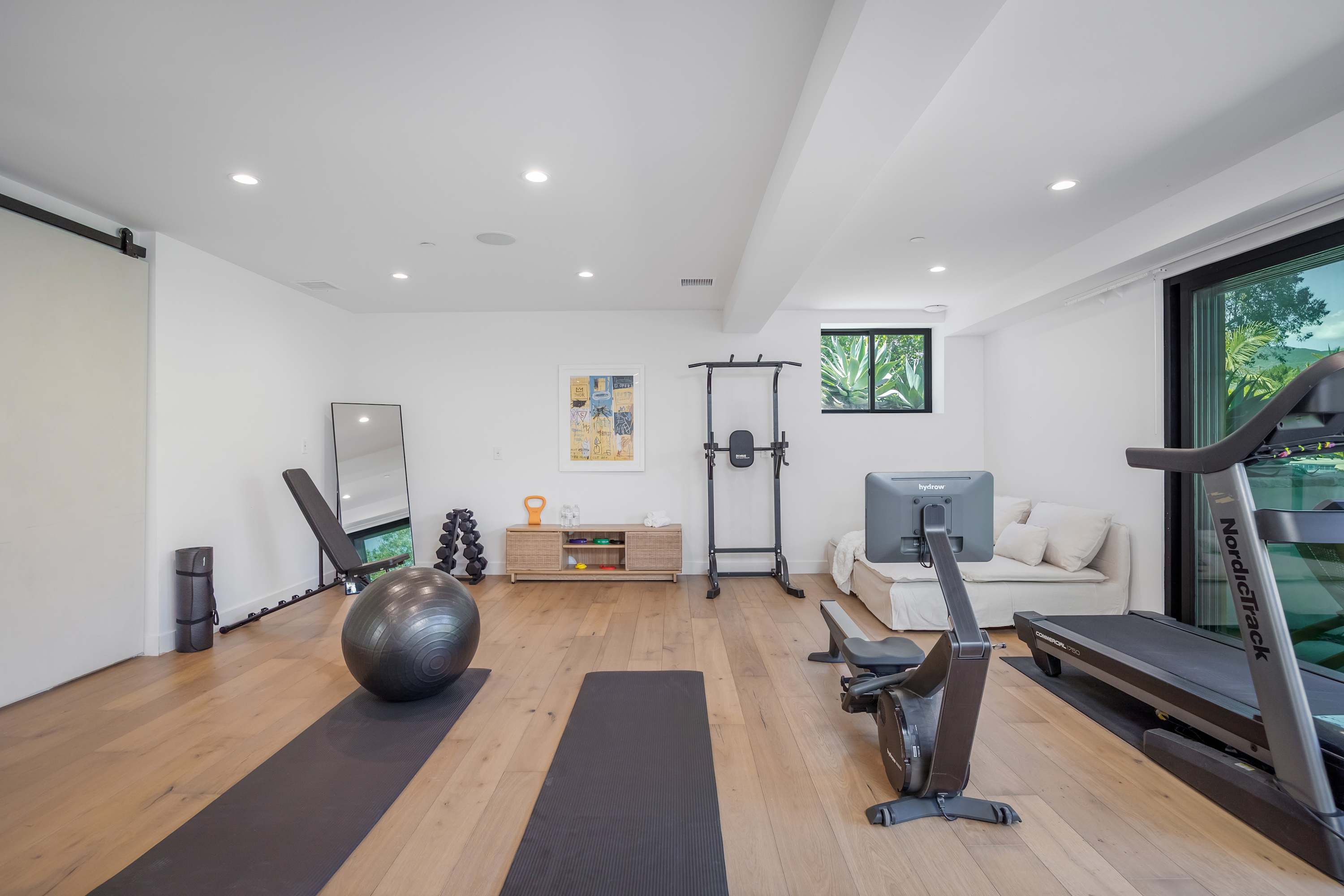 The Dume Estate by Stay Awhile Villas